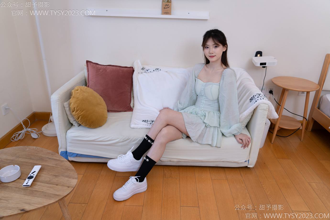 图片[135]-甜予摄影 NO.136 璇璇-板鞋、黑棉袜[159P] – 速更版-美库