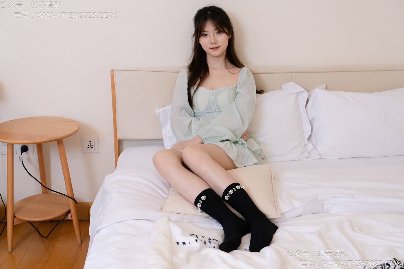 图片[146]-甜予摄影 NO.136 璇璇-板鞋、黑棉袜[159P] – 速更版-美库