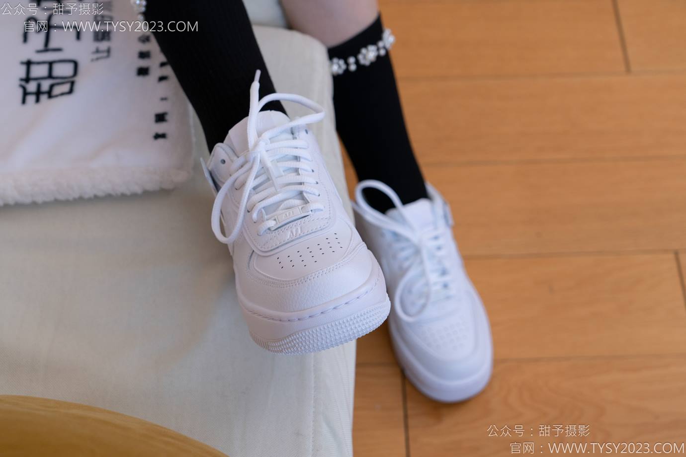 图片[150]-甜予摄影 NO.136 璇璇-板鞋、黑棉袜[159P] – 速更版-美库