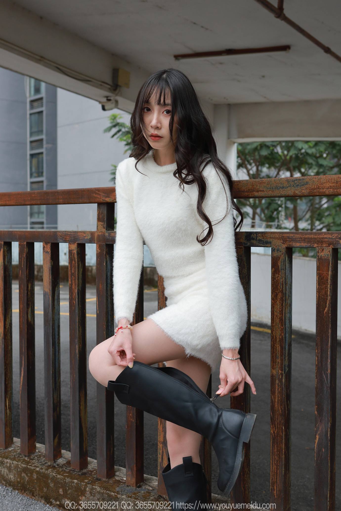 图片[24]-[IESS异思趣向] 2025.04.07 丝享家2021：团团《长靴包臀裙（下）》[82P/106MB] – 速更版-美库