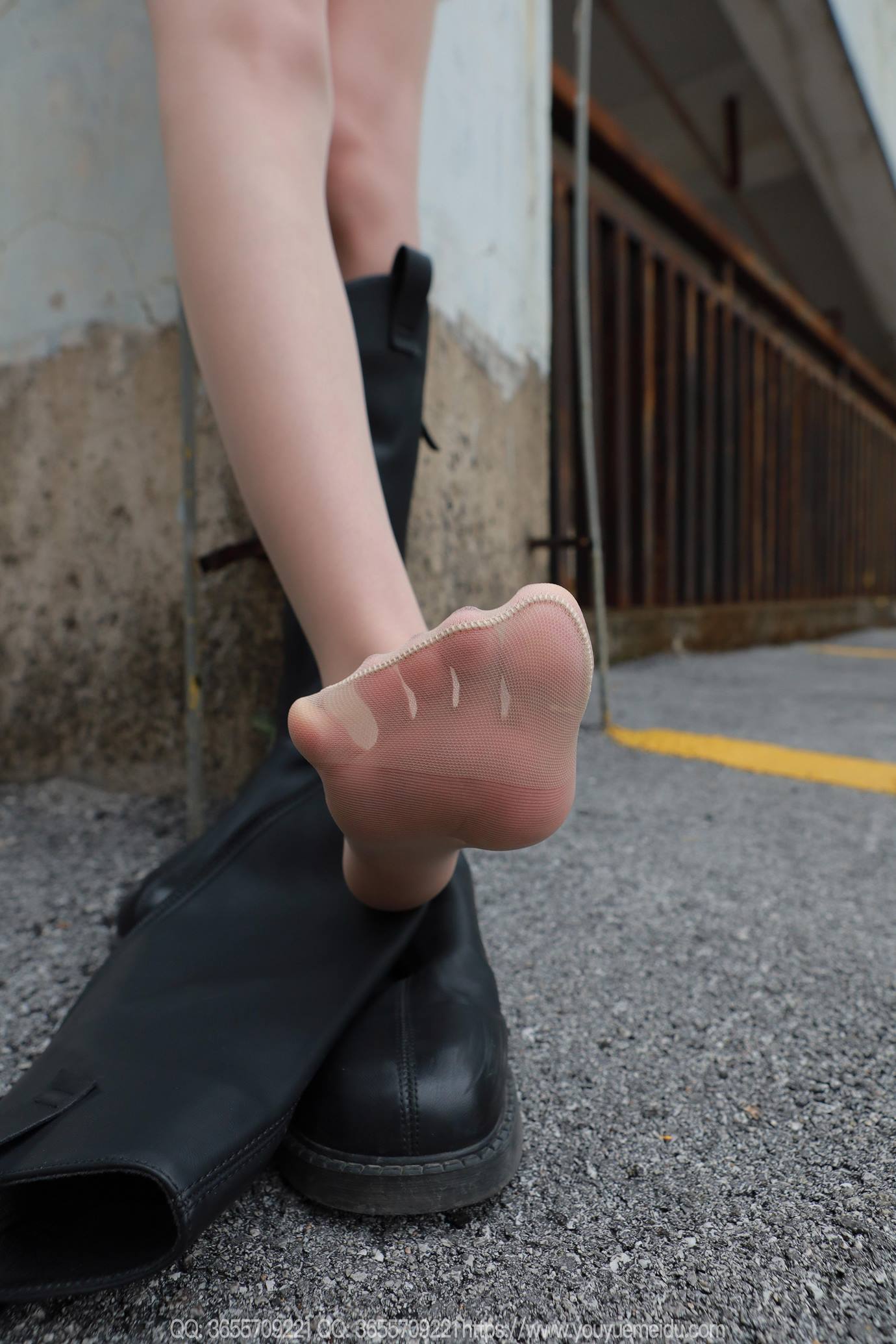 图片[37]-[IESS异思趣向] 2025.04.07 丝享家2021：团团《长靴包臀裙（下）》[82P/106MB] – 速更版-美库