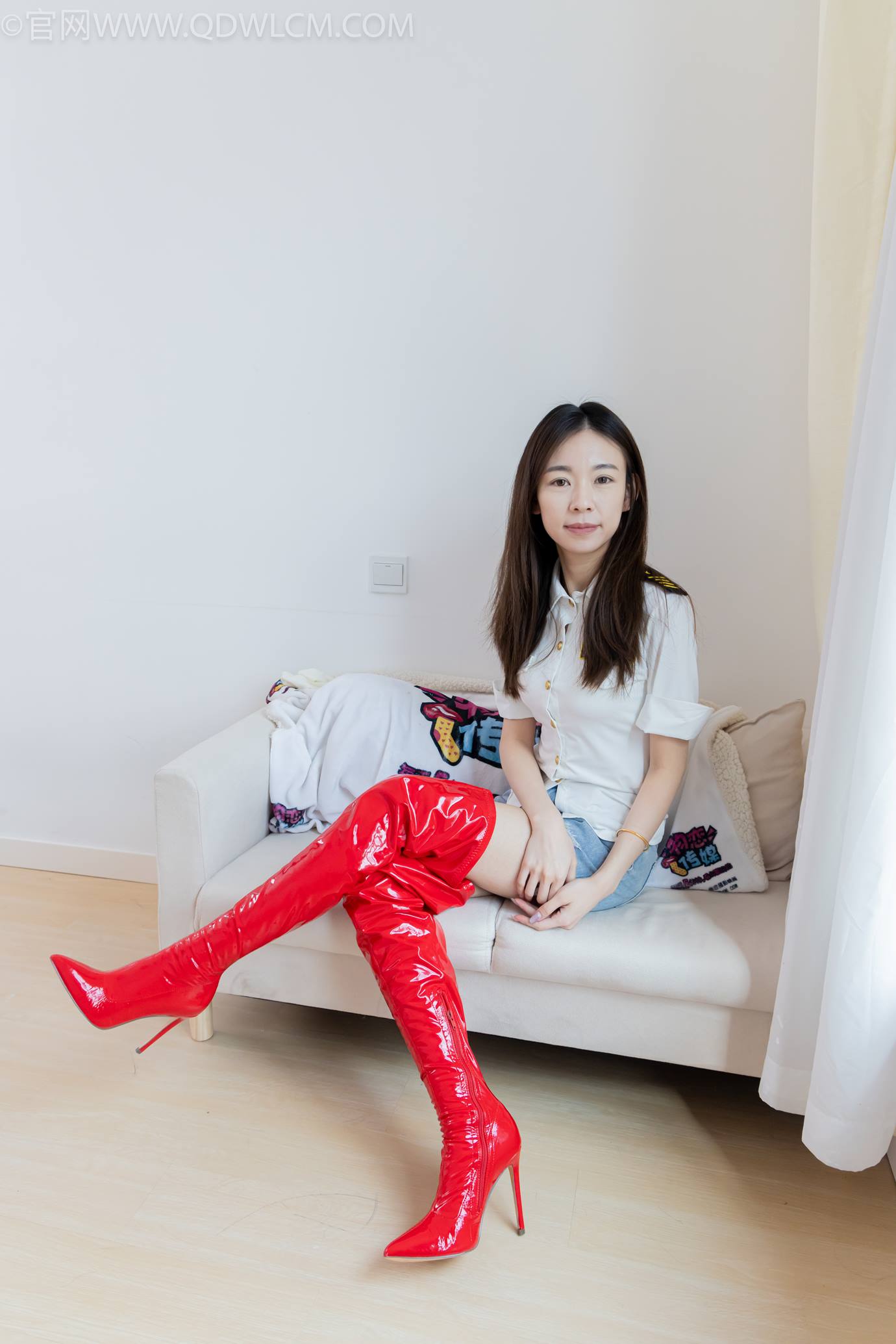 图片[39]-物恋传媒 NO.2309 婷婷-高跟长靴、白棉袜、裸足[137P] – 速更版-美库