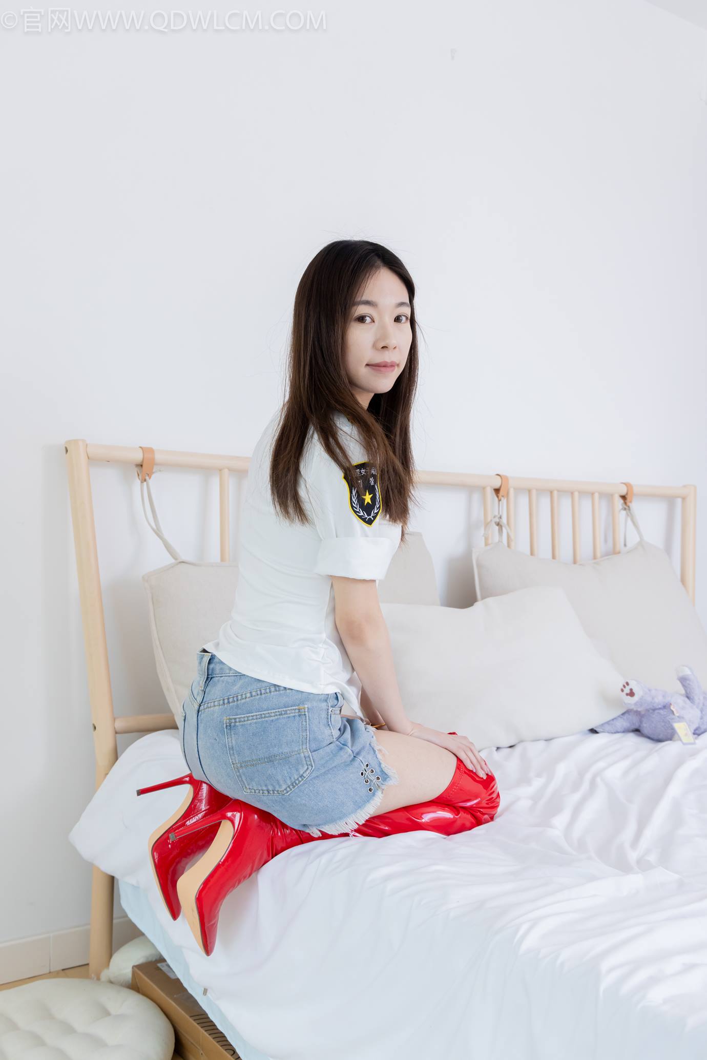 图片[67]-物恋传媒 NO.2309 婷婷-高跟长靴、白棉袜、裸足[137P] – 速更版-美库