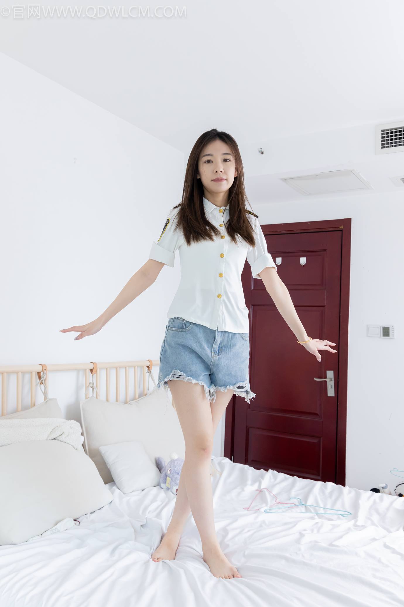 图片[82]-物恋传媒 NO.2309 婷婷-高跟长靴、白棉袜、裸足[137P] – 速更版-美库