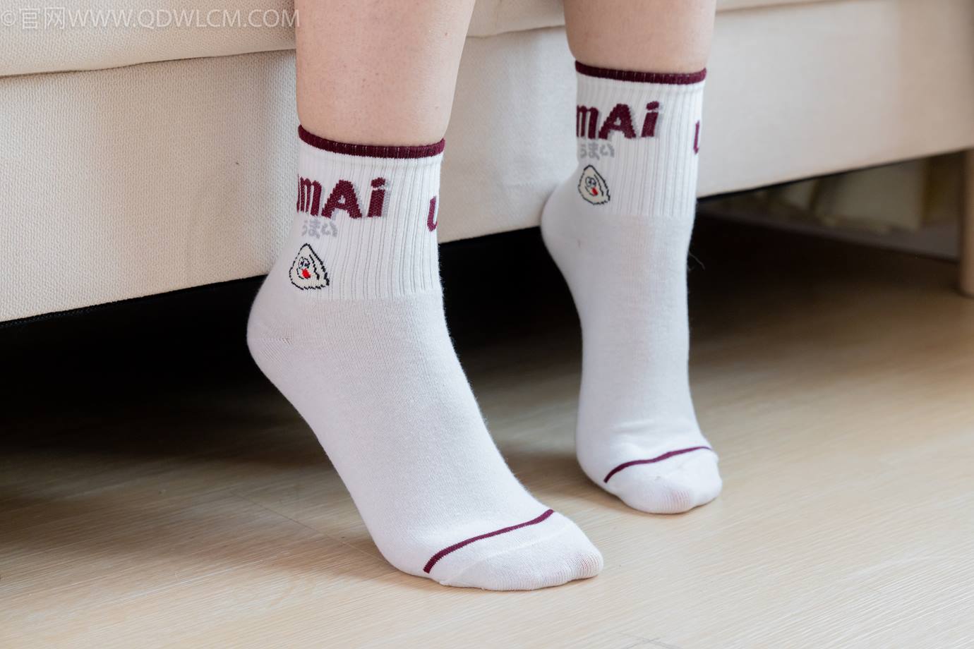 图片[100]-物恋传媒 NO.2309 婷婷-高跟长靴、白棉袜、裸足[137P] – 速更版-美库