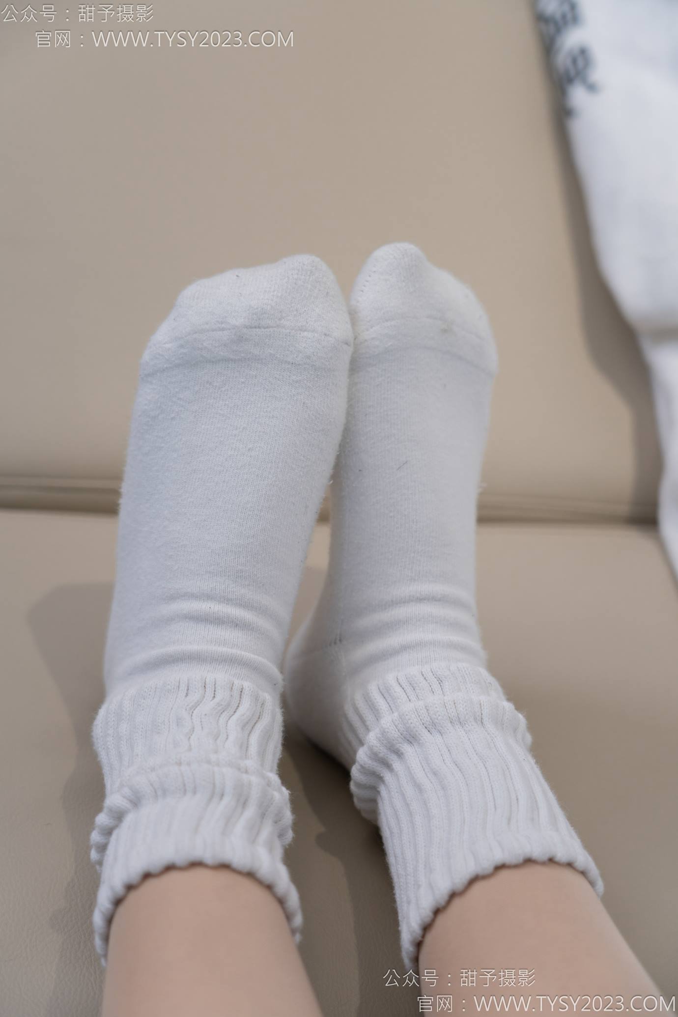 图片[36]-甜予摄影 NO.137 澜澜-板鞋、白棉袜、薄肉丝[112P] – 速更版-美库