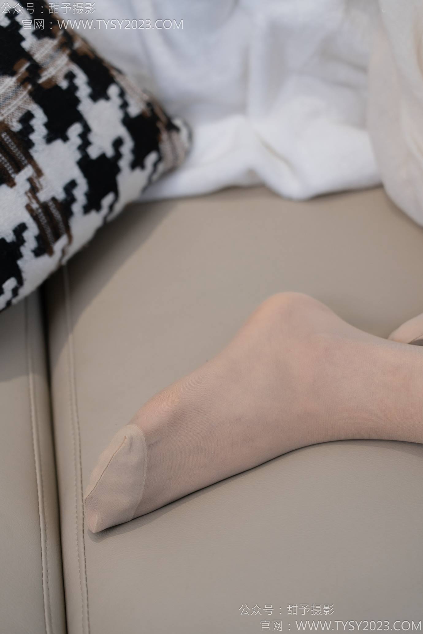 图片[44]-甜予摄影 NO.137 澜澜-板鞋、白棉袜、薄肉丝[112P] – 速更版-美库