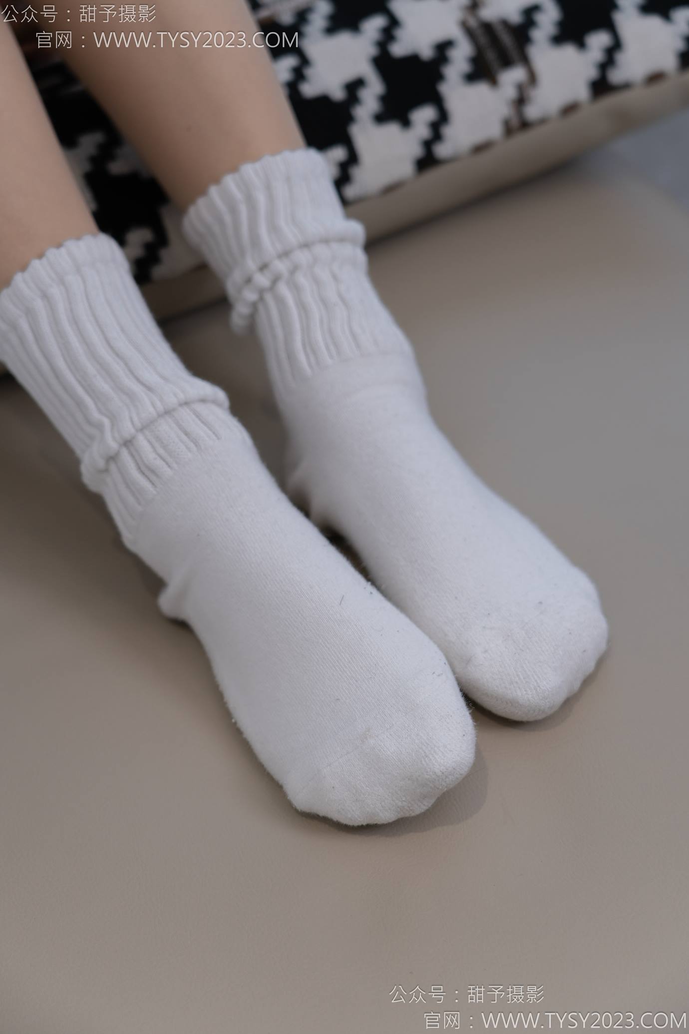 图片[51]-甜予摄影 NO.137 澜澜-板鞋、白棉袜、薄肉丝[112P] – 速更版-美库