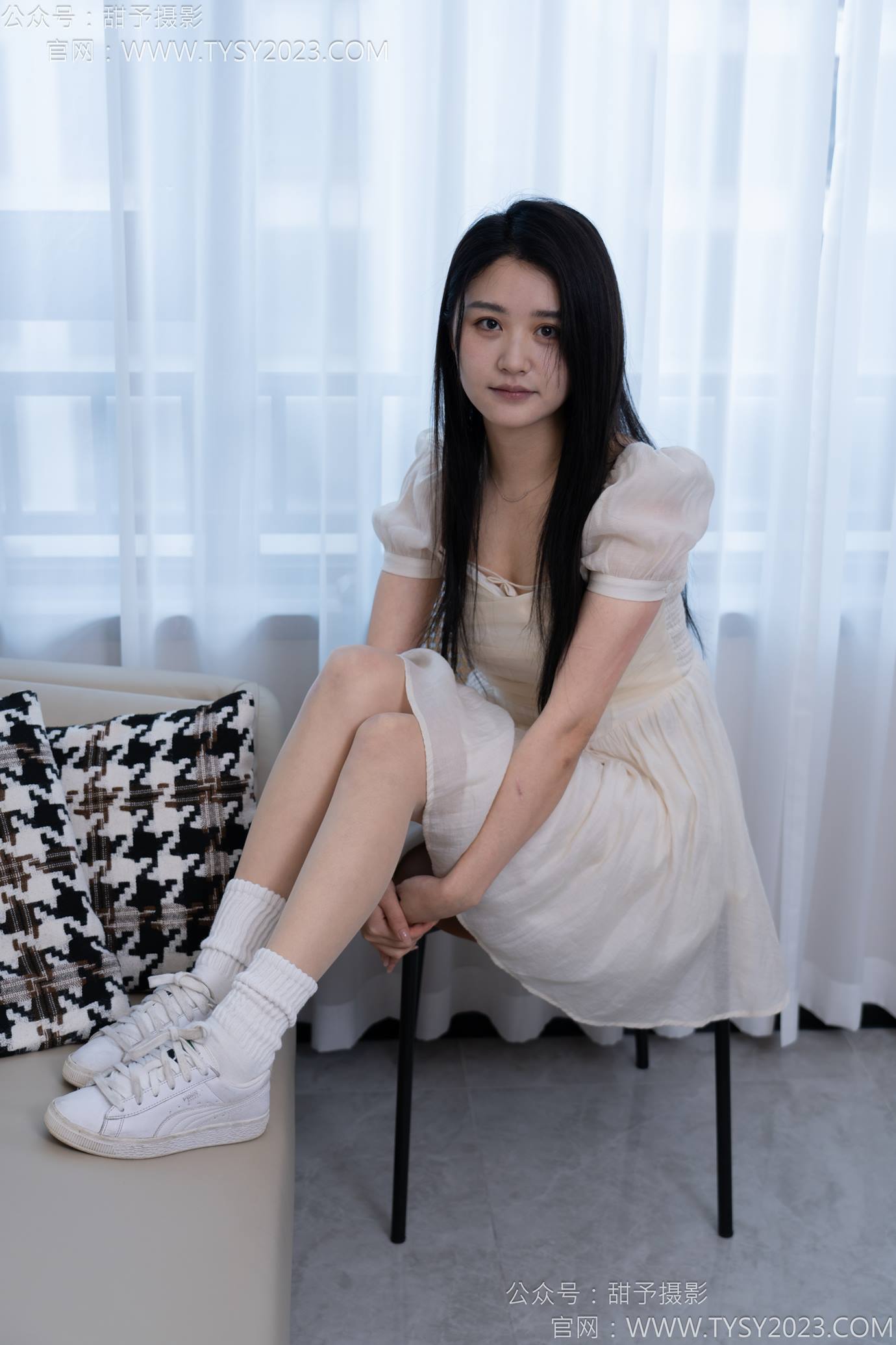 图片[110]-甜予摄影 NO.137 澜澜-板鞋、白棉袜、薄肉丝[112P] – 速更版-美库