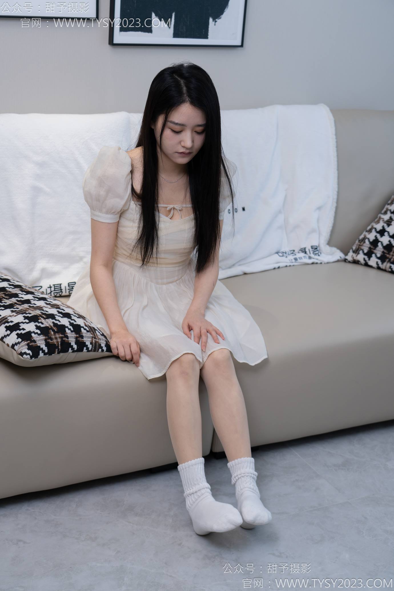 图片[111]-甜予摄影 NO.137 澜澜-板鞋、白棉袜、薄肉丝[112P] – 速更版-美库