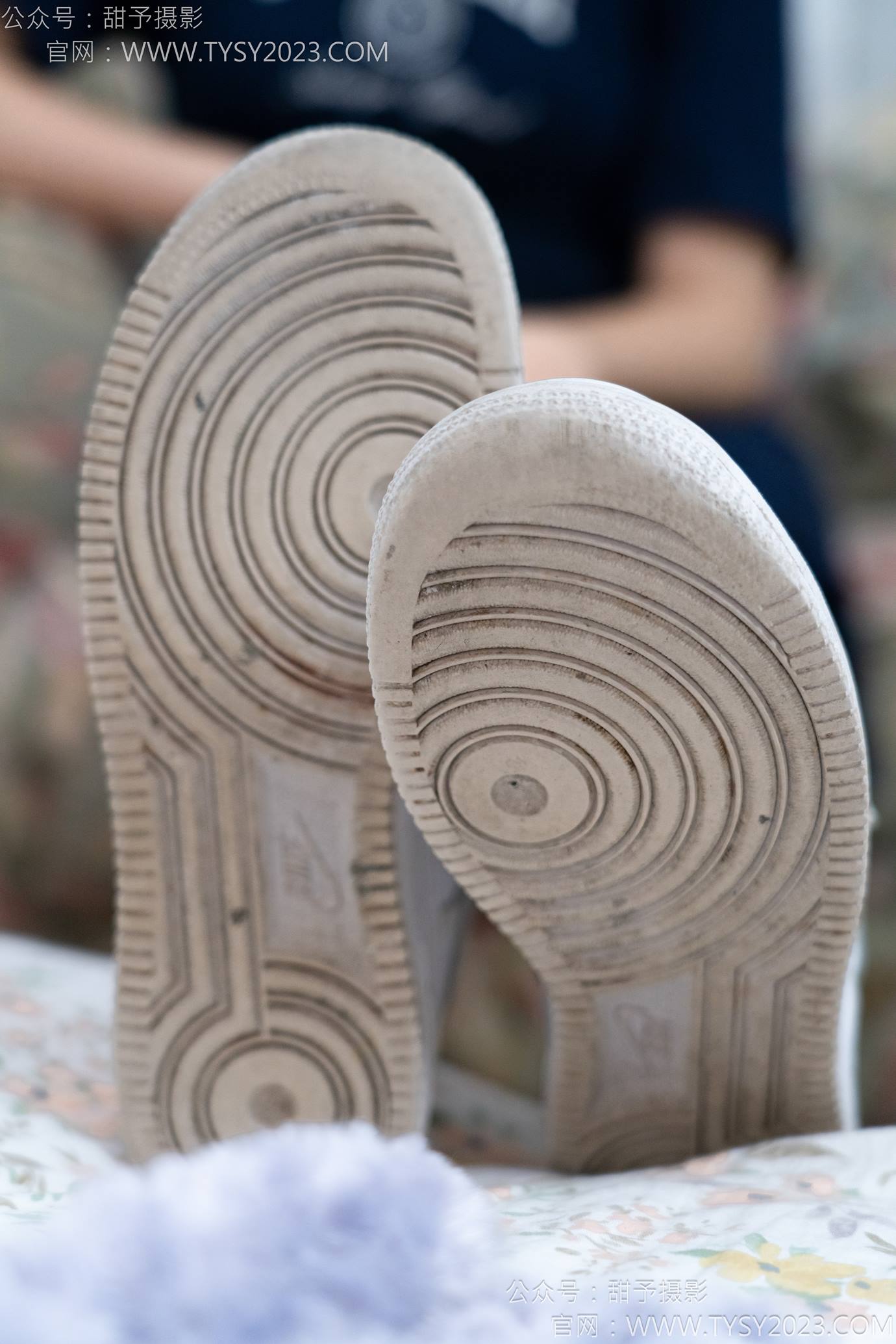 图片[13]-甜予摄影 NO.138 土豆-板鞋、白棉袜、裸足[136P] – 速更版-美库