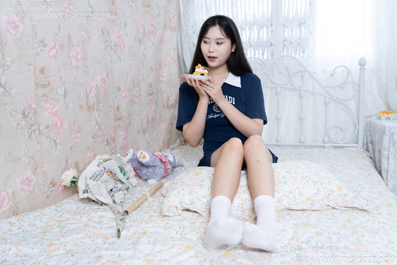 图片[69]-甜予摄影 NO.138 土豆-板鞋、白棉袜、裸足[136P] – 速更版-美库