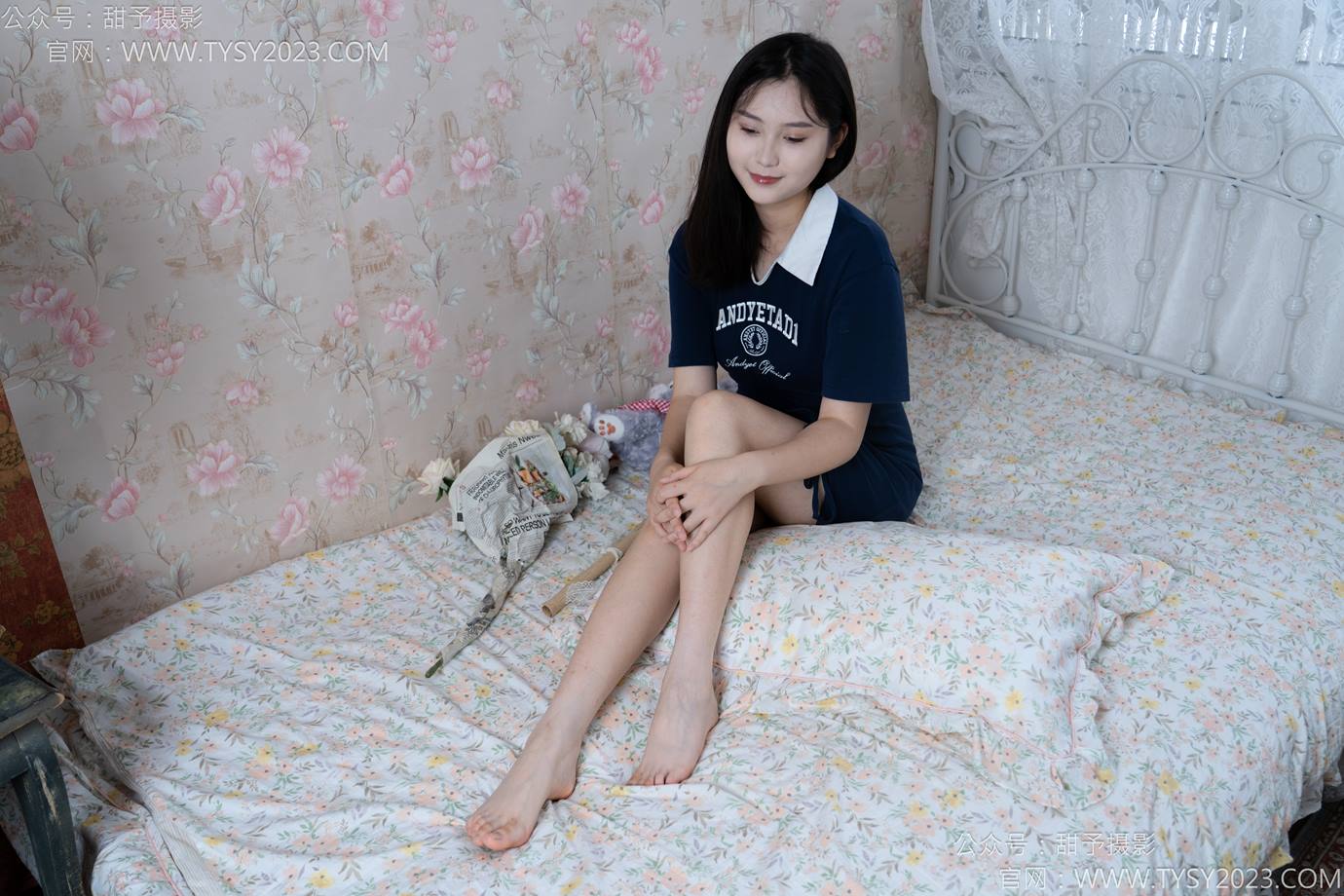 图片[109]-甜予摄影 NO.138 土豆-板鞋、白棉袜、裸足[136P] – 速更版-美库