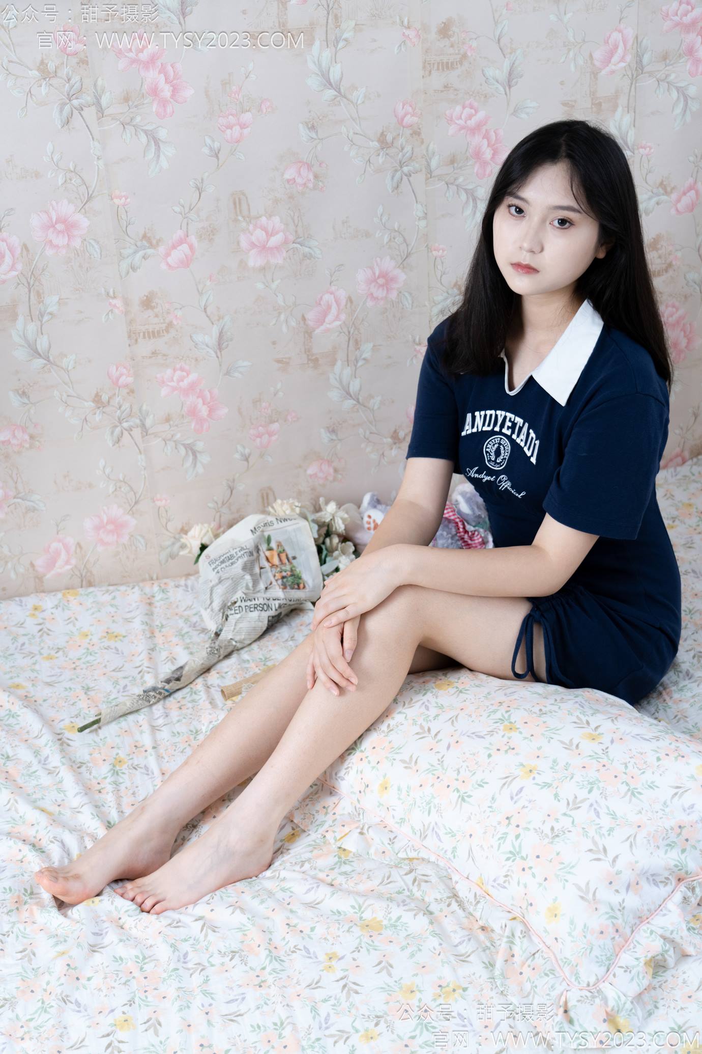 图片[126]-甜予摄影 NO.138 土豆-板鞋、白棉袜、裸足[136P] – 速更版-美库