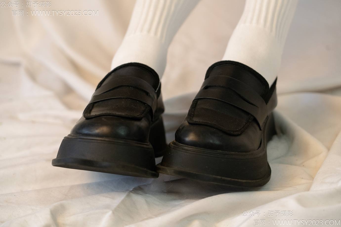 图片[12]-甜予摄影 NO.139 澜澜-皮鞋、白棉袜、裸足[84P] – 速更版-美库