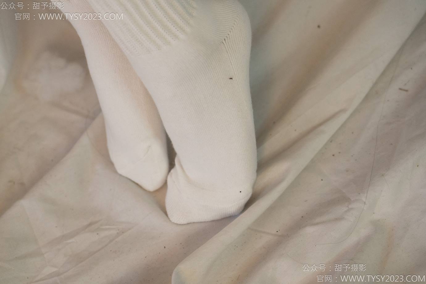 图片[36]-甜予摄影 NO.139 澜澜-皮鞋、白棉袜、裸足[84P] – 速更版-美库