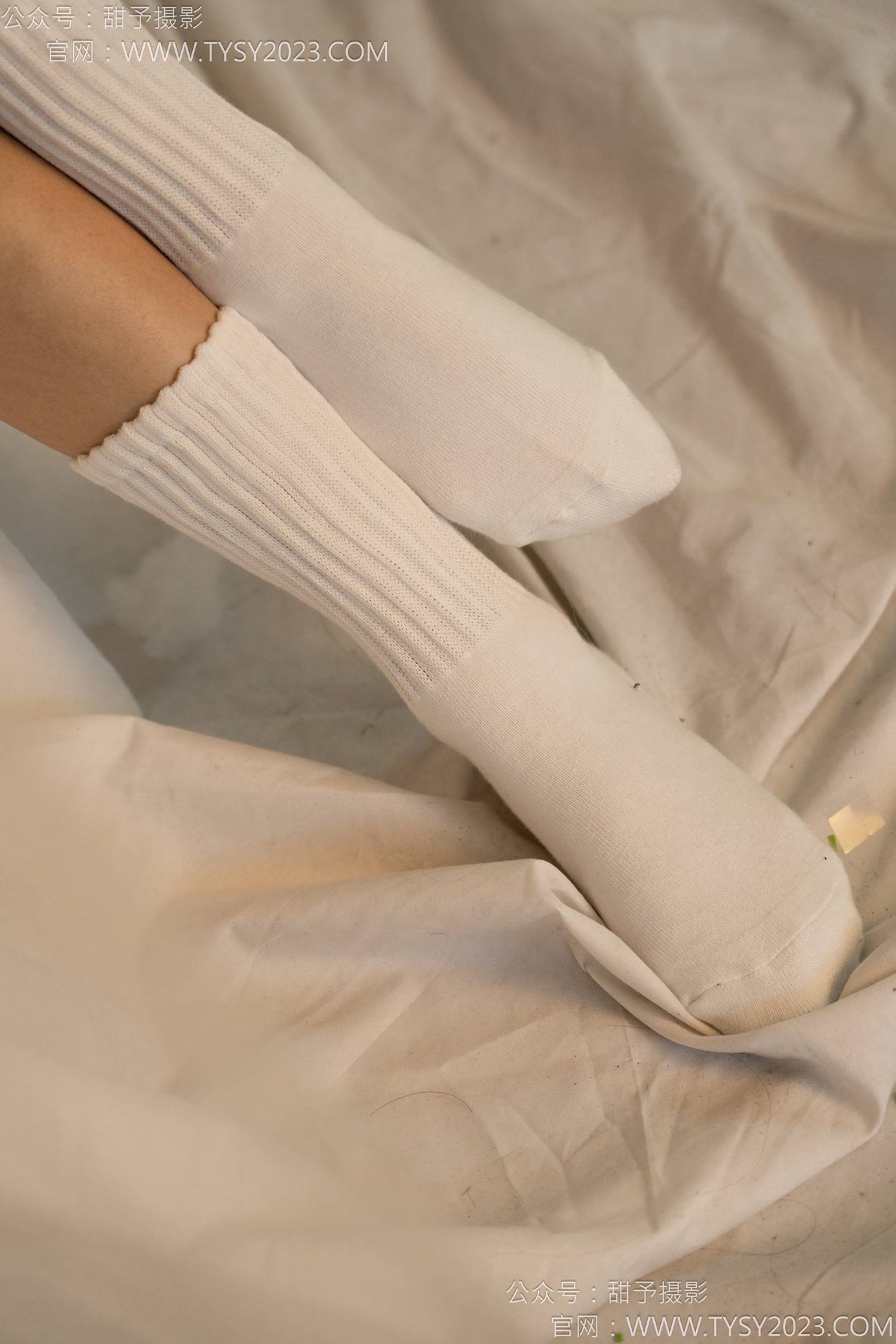 图片[42]-甜予摄影 NO.139 澜澜-皮鞋、白棉袜、裸足[84P] – 速更版-美库