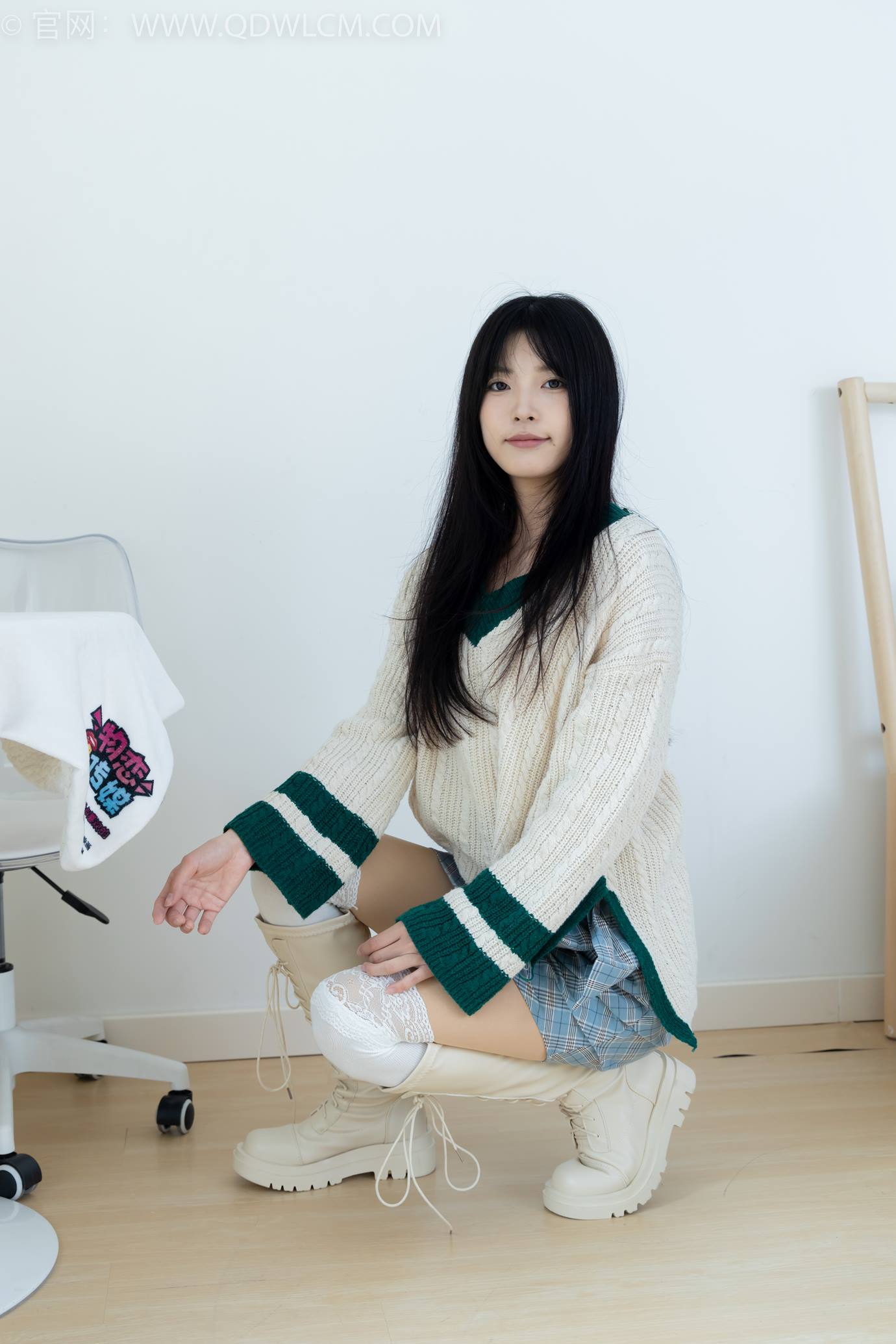 图片[16]-物恋传媒 NO.2312 茯苓-长靴、过膝白棉袜、厚肉丝[136P] – 速更版-美库