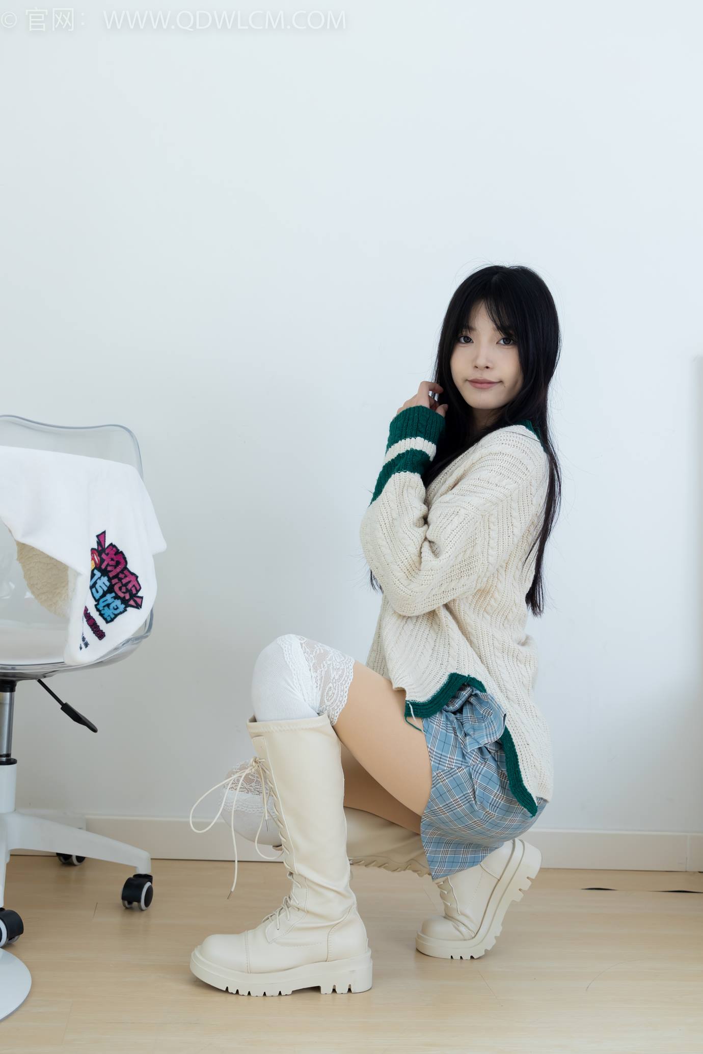 图片[20]-物恋传媒 NO.2312 茯苓-长靴、过膝白棉袜、厚肉丝[136P] – 速更版-美库