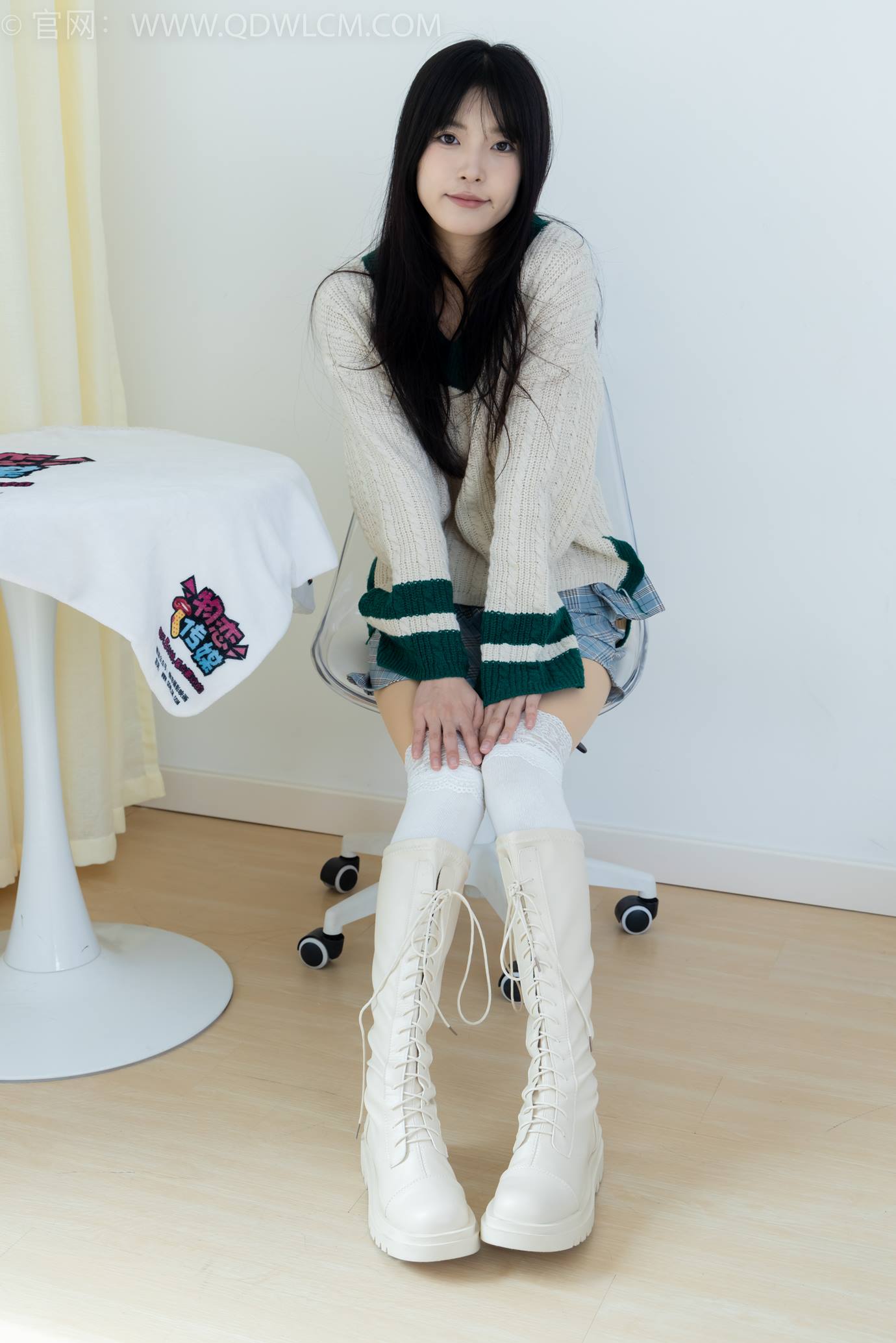 图片[24]-物恋传媒 NO.2312 茯苓-长靴、过膝白棉袜、厚肉丝[136P] – 速更版-美库