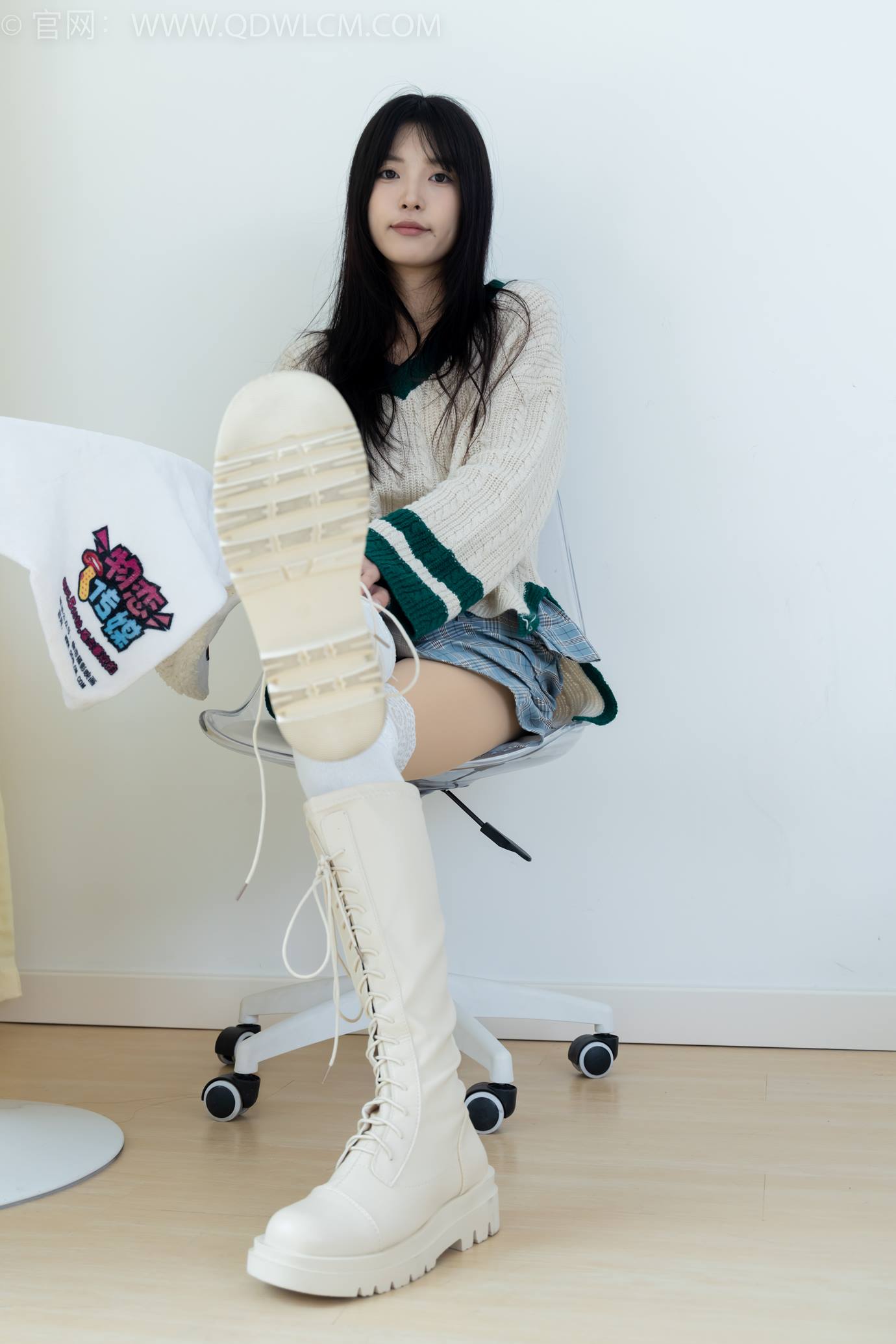 图片[35]-物恋传媒 NO.2312 茯苓-长靴、过膝白棉袜、厚肉丝[136P] – 速更版-美库