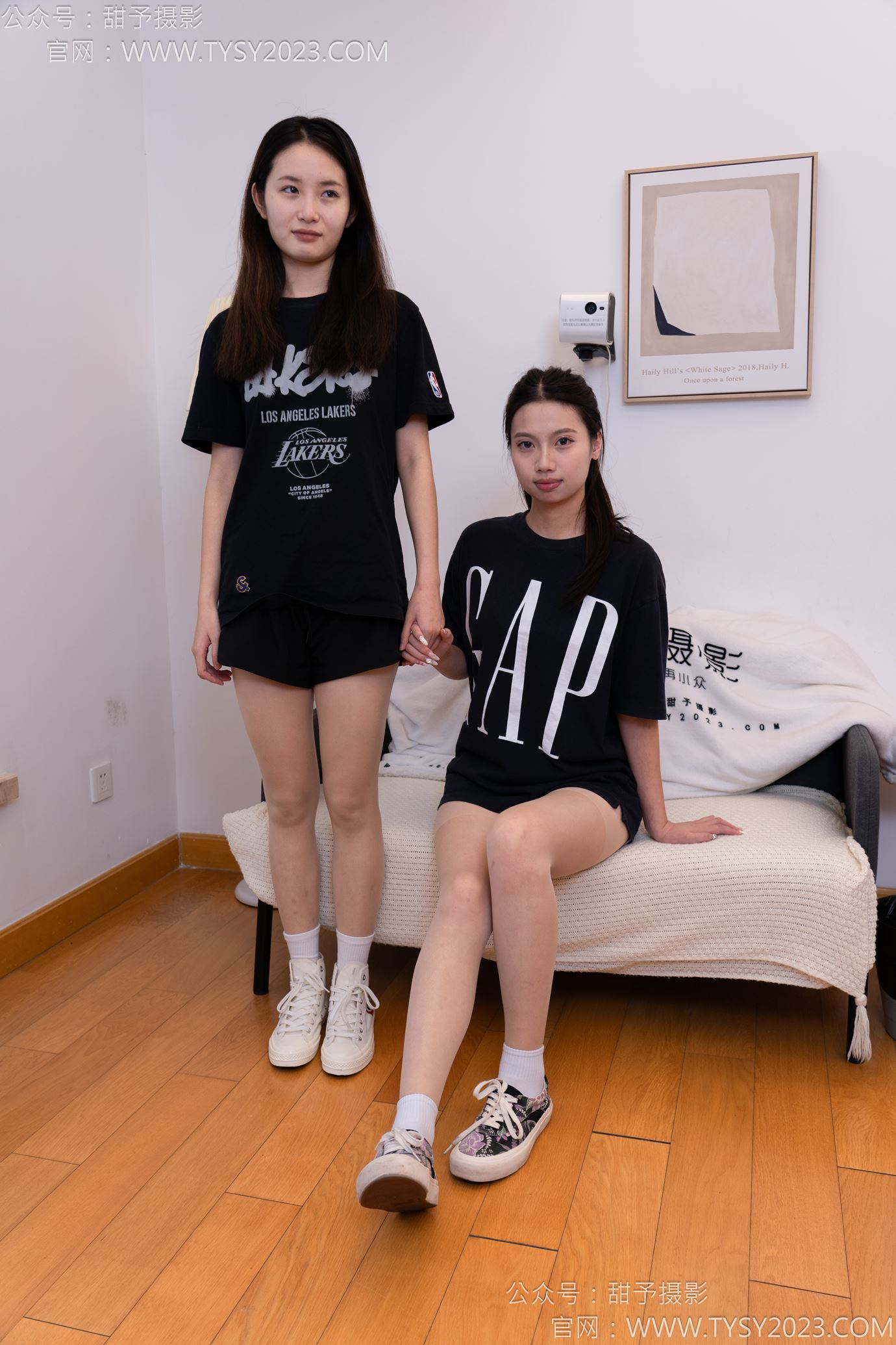 图片[15]-甜予摄影 NO.140 思思双人-板鞋、白棉袜、肉丝[98P] – 速更版-美库