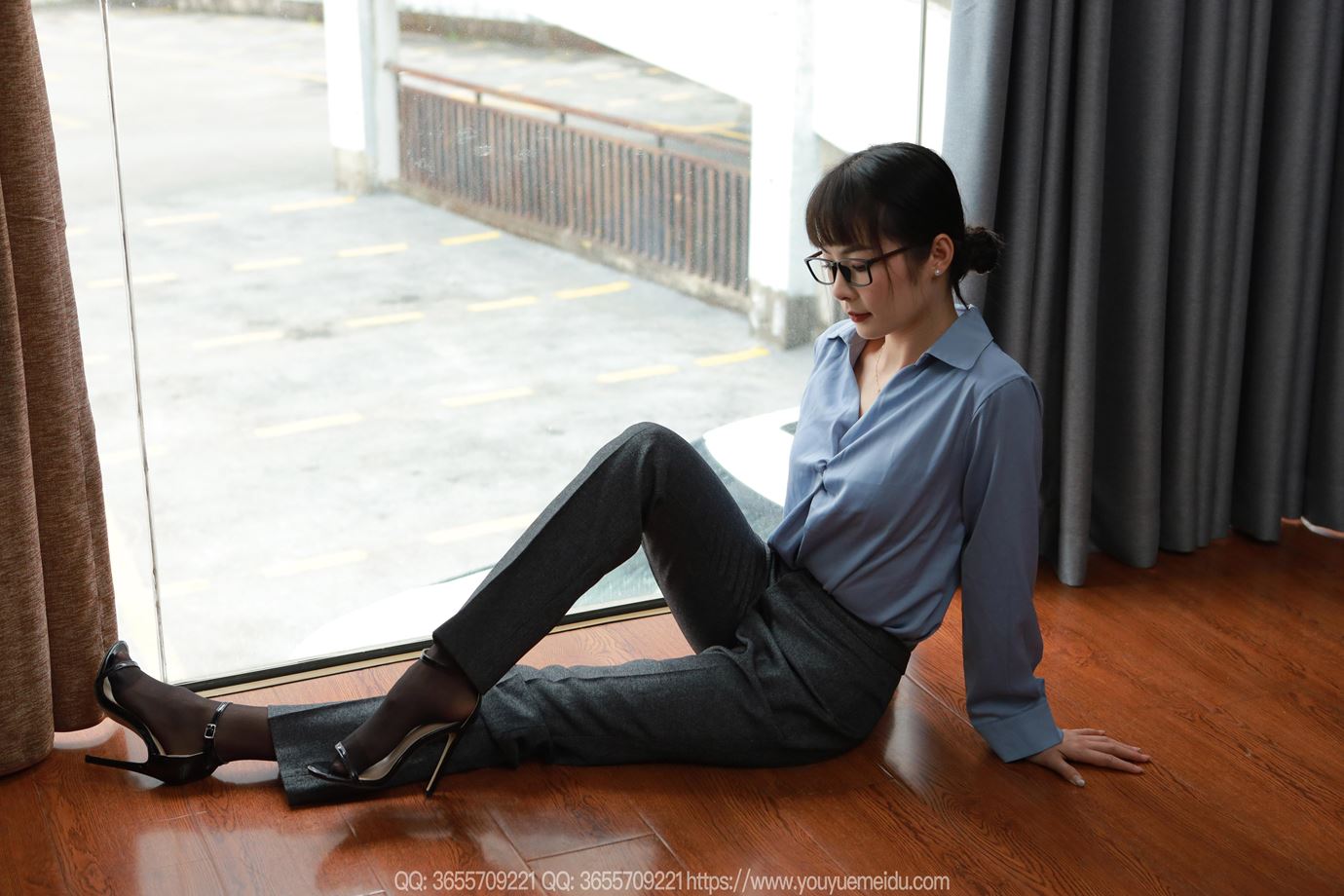 图片[32]-[IESS异思趣向] 2025.04.11 丝享家2025：小金《西裤里丝》[90P] – 速更版-美库