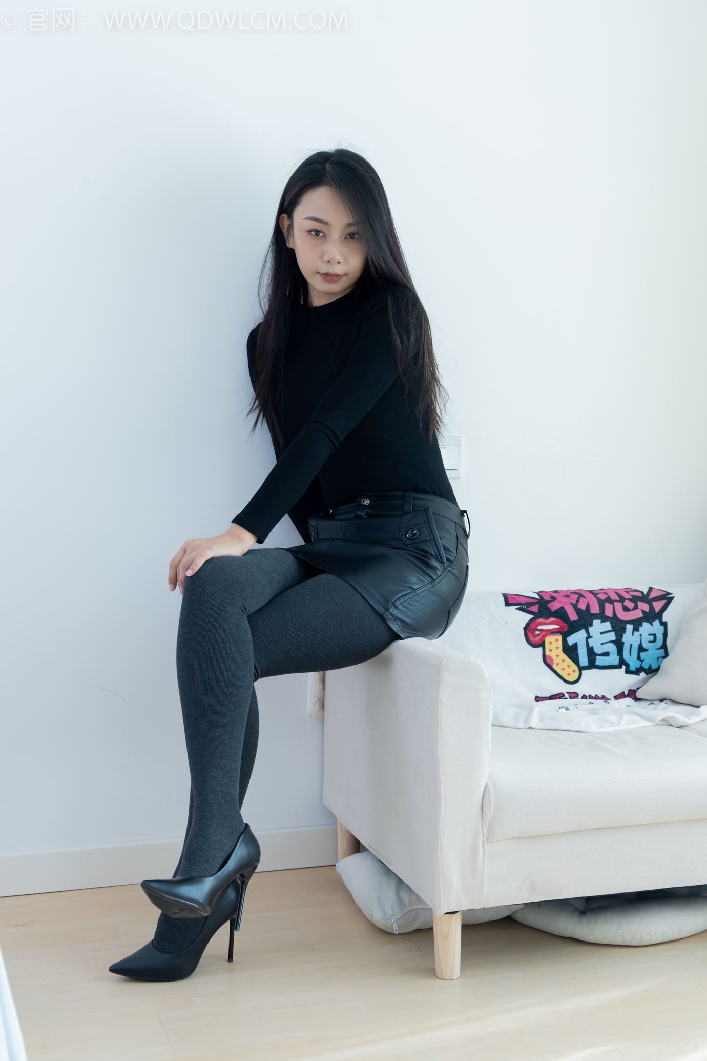 图片[31]-物恋传媒 NO.2313 岚岚-高跟鞋、厚灰丝[140P] – 速更版-美库