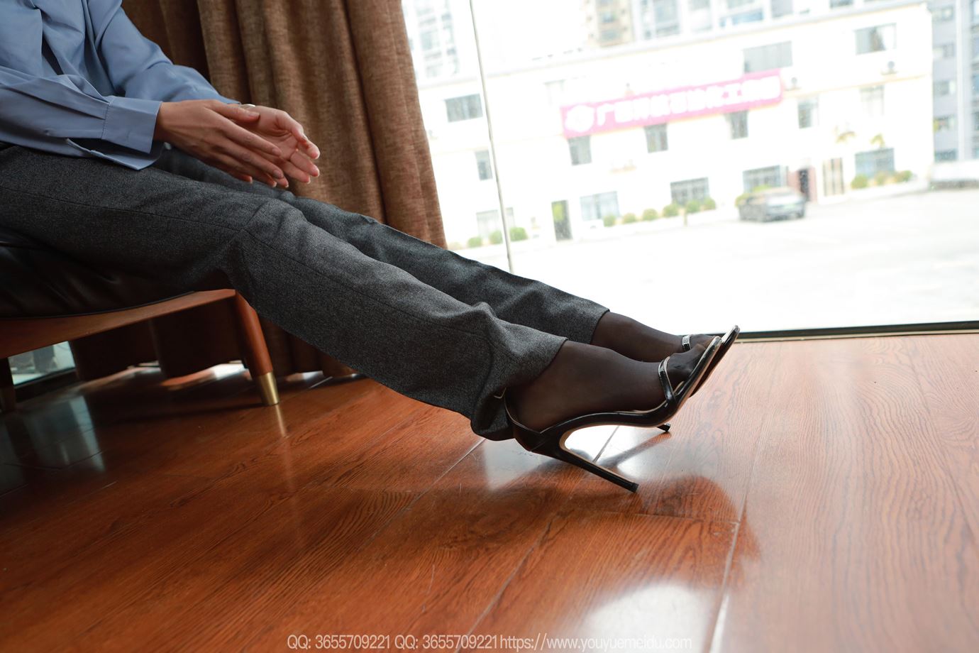 图片[87]-[IESS异思趣向] 2025.04.11 丝享家2025：小金《西裤里丝》[90P] – 速更版-美库