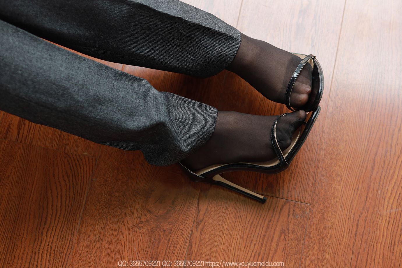 图片[90]-[IESS异思趣向] 2025.04.11 丝享家2025：小金《西裤里丝》[90P] – 速更版-美库