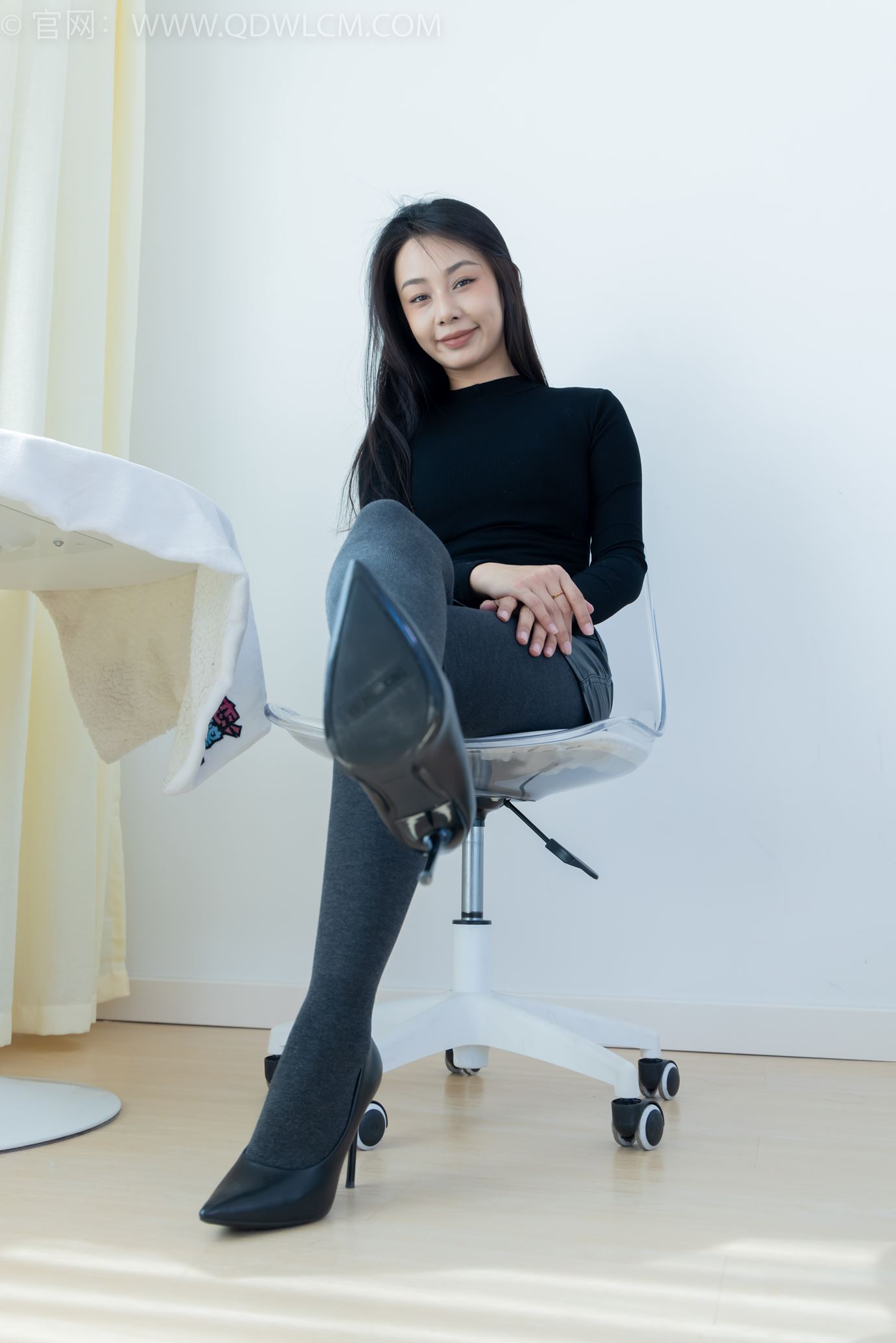 图片[77]-物恋传媒 NO.2313 岚岚-高跟鞋、厚灰丝[140P] – 速更版-美库