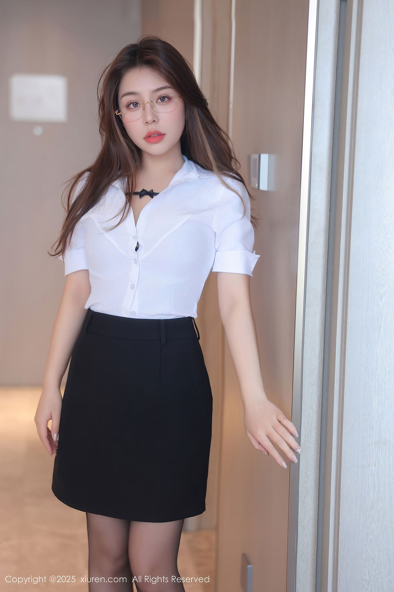 图片[32]-[Xiuren秀人网]2025.04.27 NO.10204 云璎珞[37+1P] – 速更版-美库