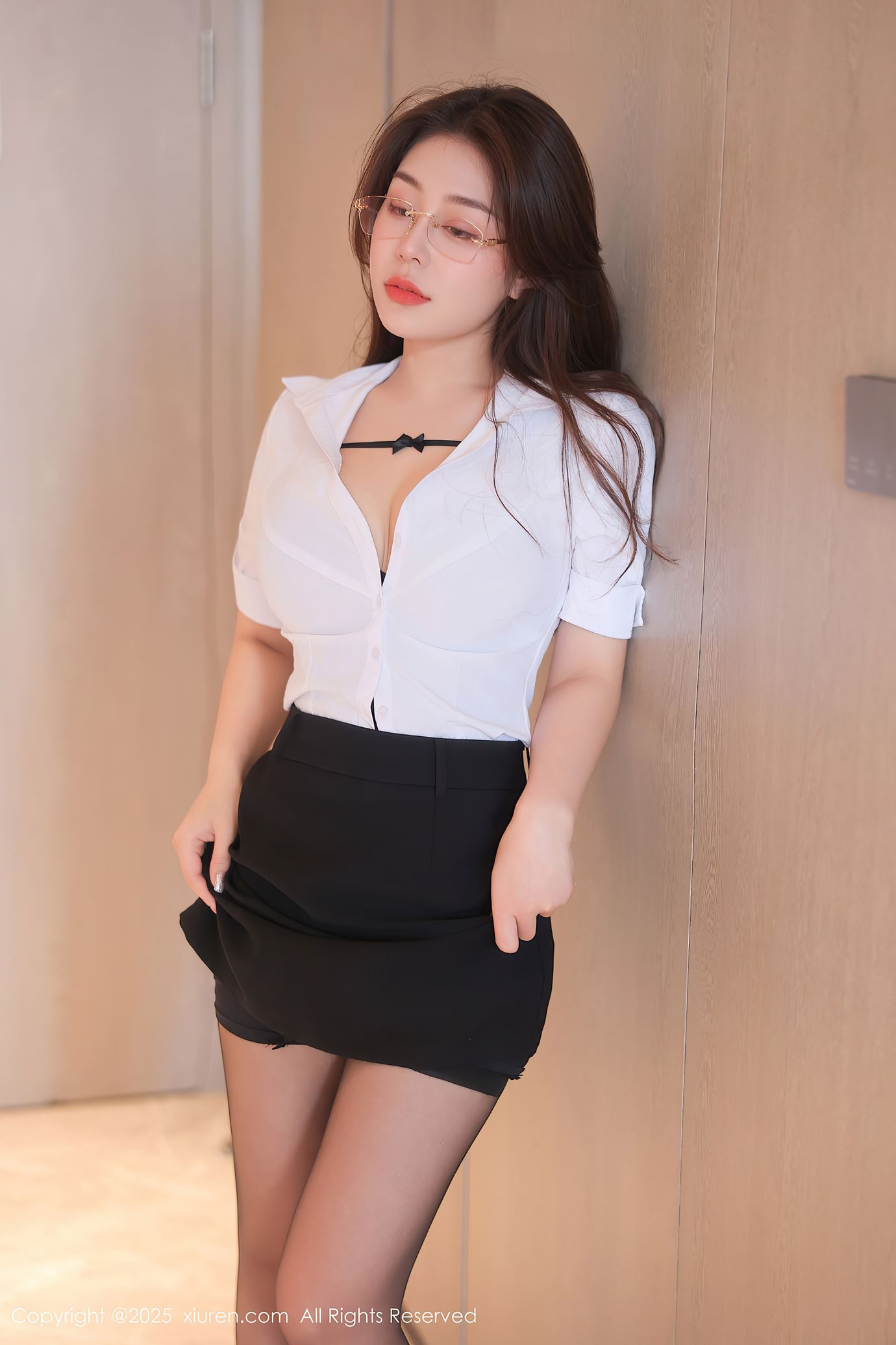 图片[37]-[Xiuren秀人网]2025.04.27 NO.10204 云璎珞[37+1P] – 速更版-美库