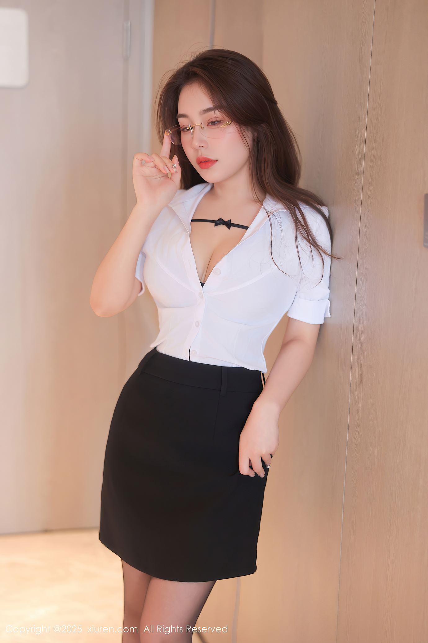 图片[38]-[Xiuren秀人网]2025.04.27 NO.10204 云璎珞[37+1P] – 速更版-美库