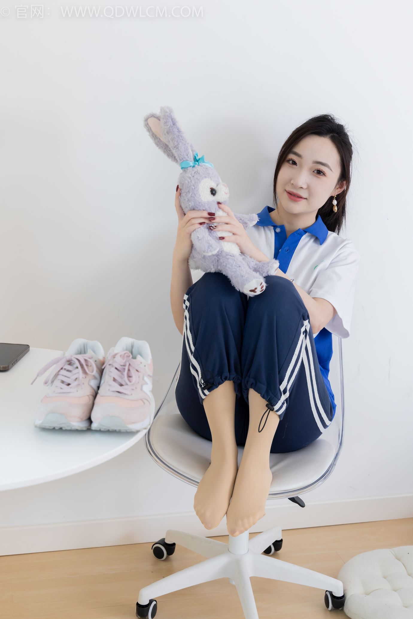 图片[32]-物恋传媒 NO.2314 恬恬-运动鞋、厚肉丝、校服裤里丝[124P] – 速更版-美库