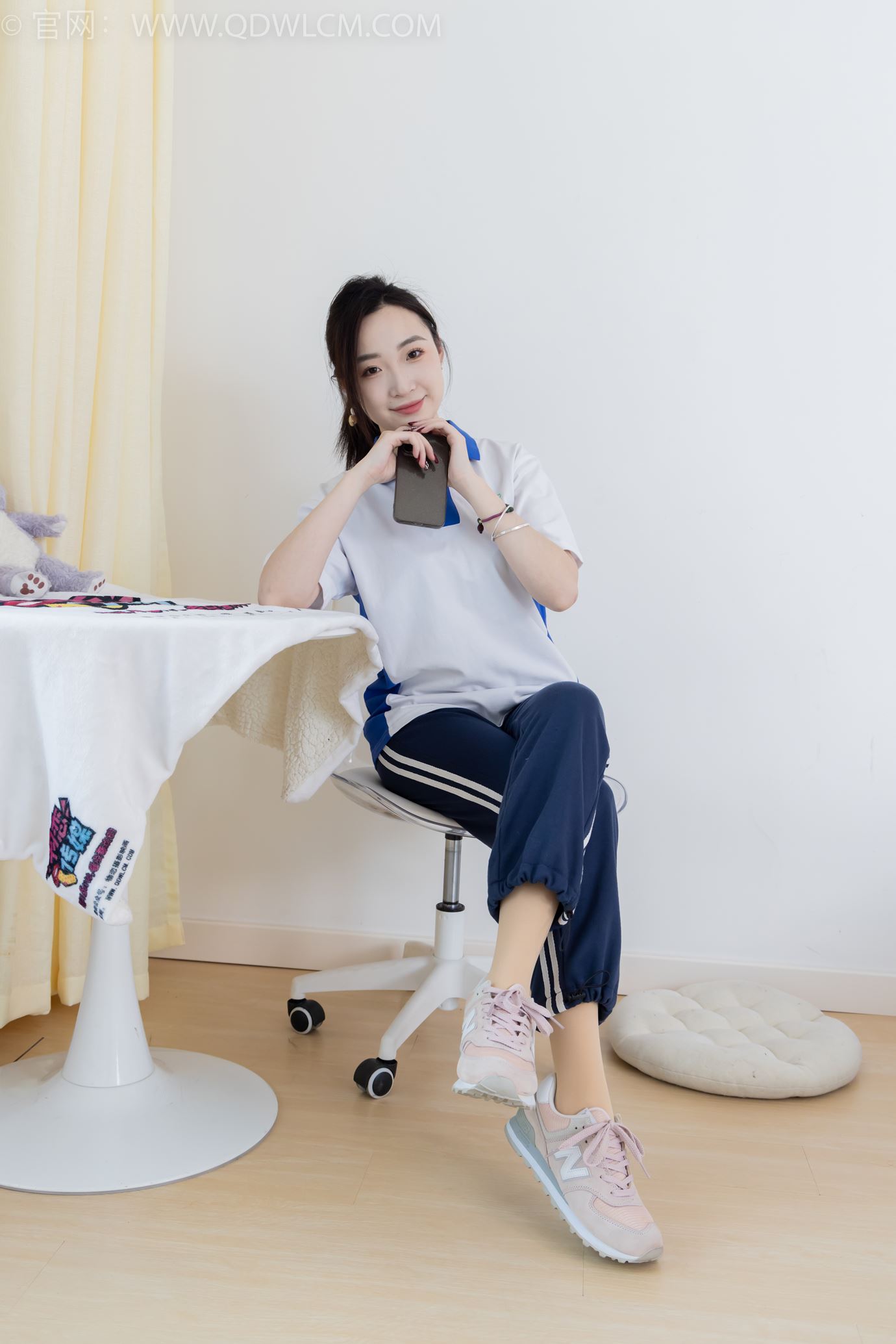 图片[41]-物恋传媒 NO.2314 恬恬-运动鞋、厚肉丝、校服裤里丝[124P] – 速更版-美库