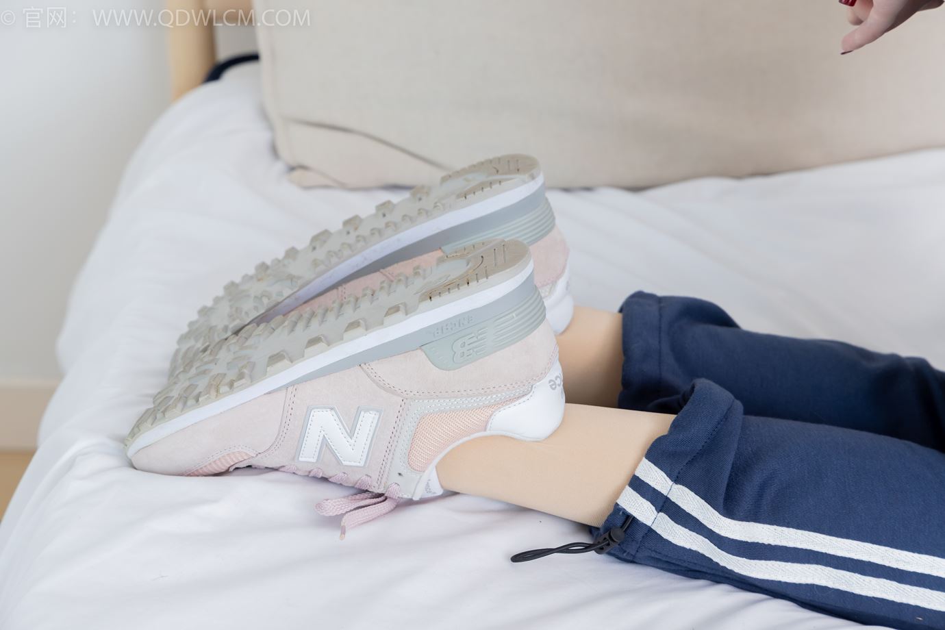 图片[95]-物恋传媒 NO.2314 恬恬-运动鞋、厚肉丝、校服裤里丝[124P] – 速更版-美库