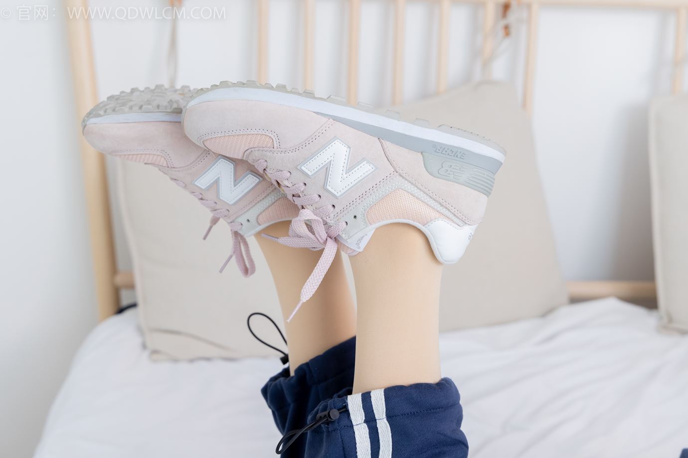 图片[114]-物恋传媒 NO.2314 恬恬-运动鞋、厚肉丝、校服裤里丝[124P] – 速更版-美库