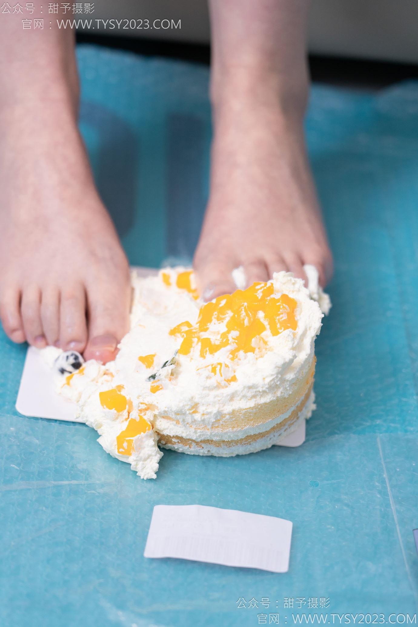 图片[32]-甜予摄影 NO.143 璇璇-高跟鞋、裸足、泡脚涂抹婴儿油以及踩蛋糕剧情[113P] – 速更版-美库