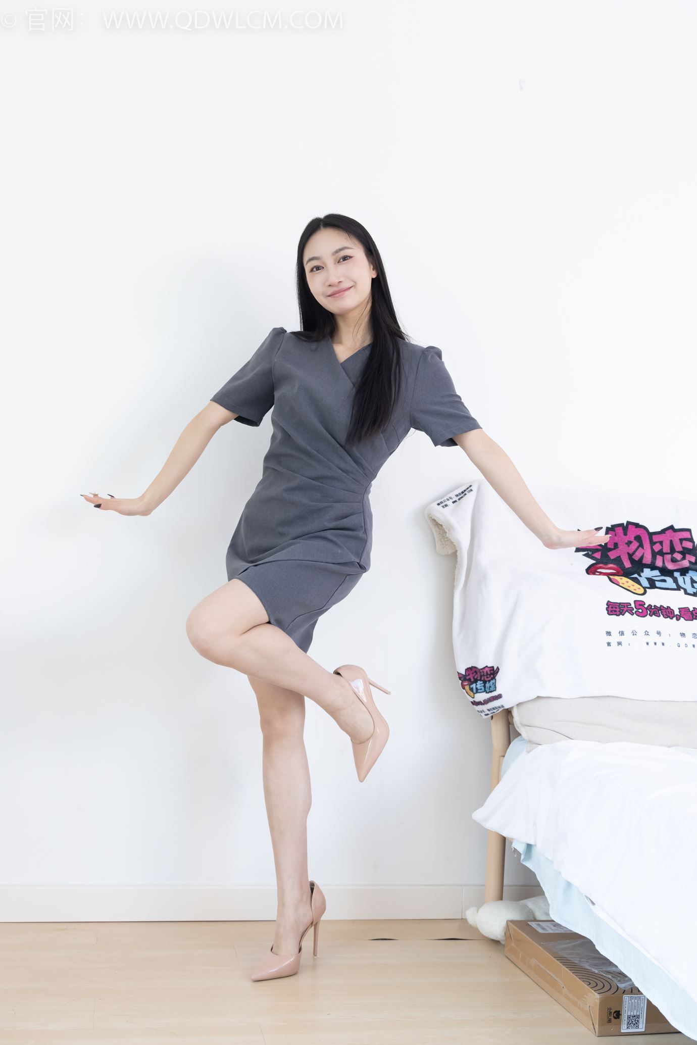 图片[29]-物恋传媒 NO.2316 小影-三双高跟鞋、薄肉丝、裸足[138P] – 速更版-美库