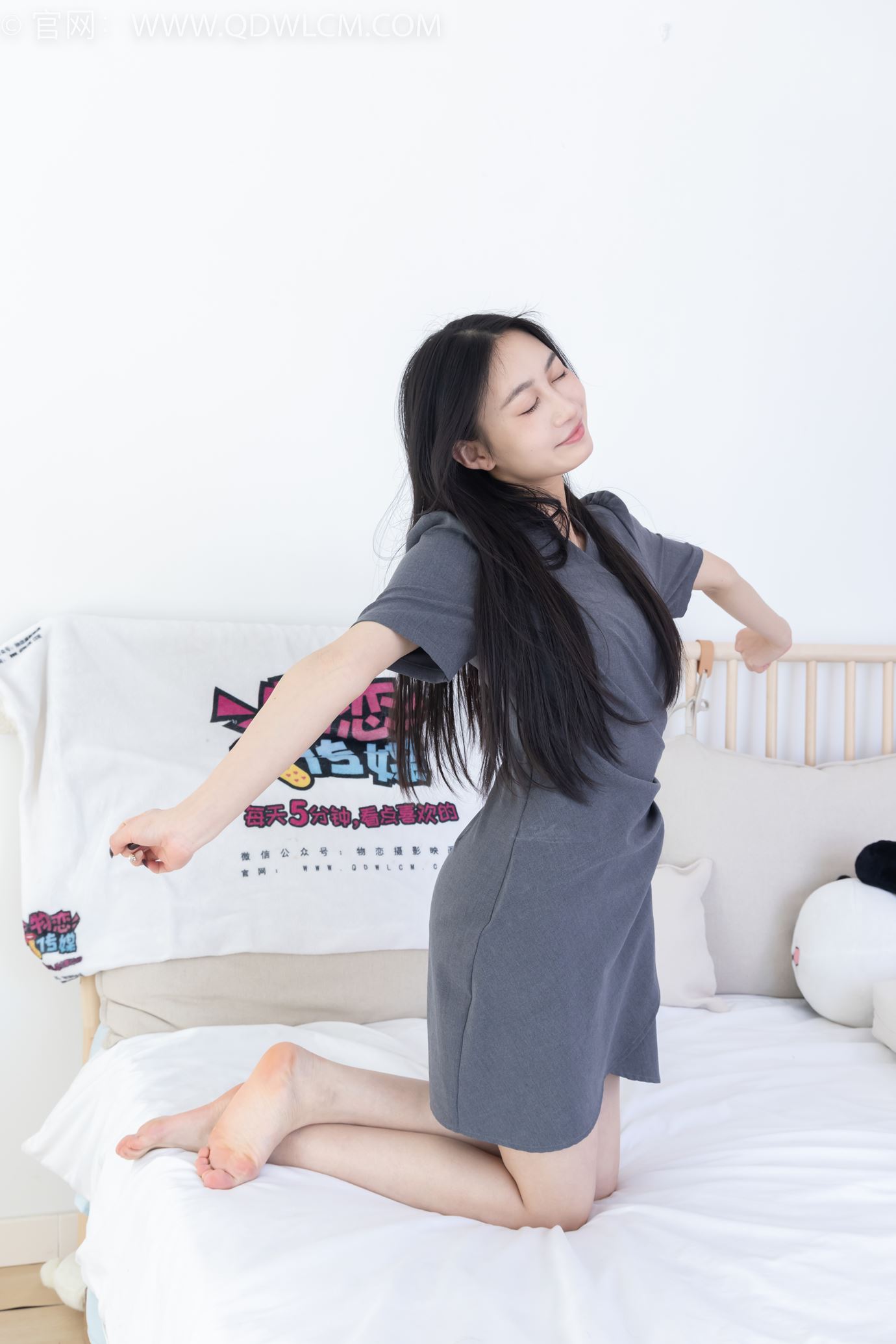 图片[136]-物恋传媒 NO.2316 小影-三双高跟鞋、薄肉丝、裸足[138P] – 速更版-美库