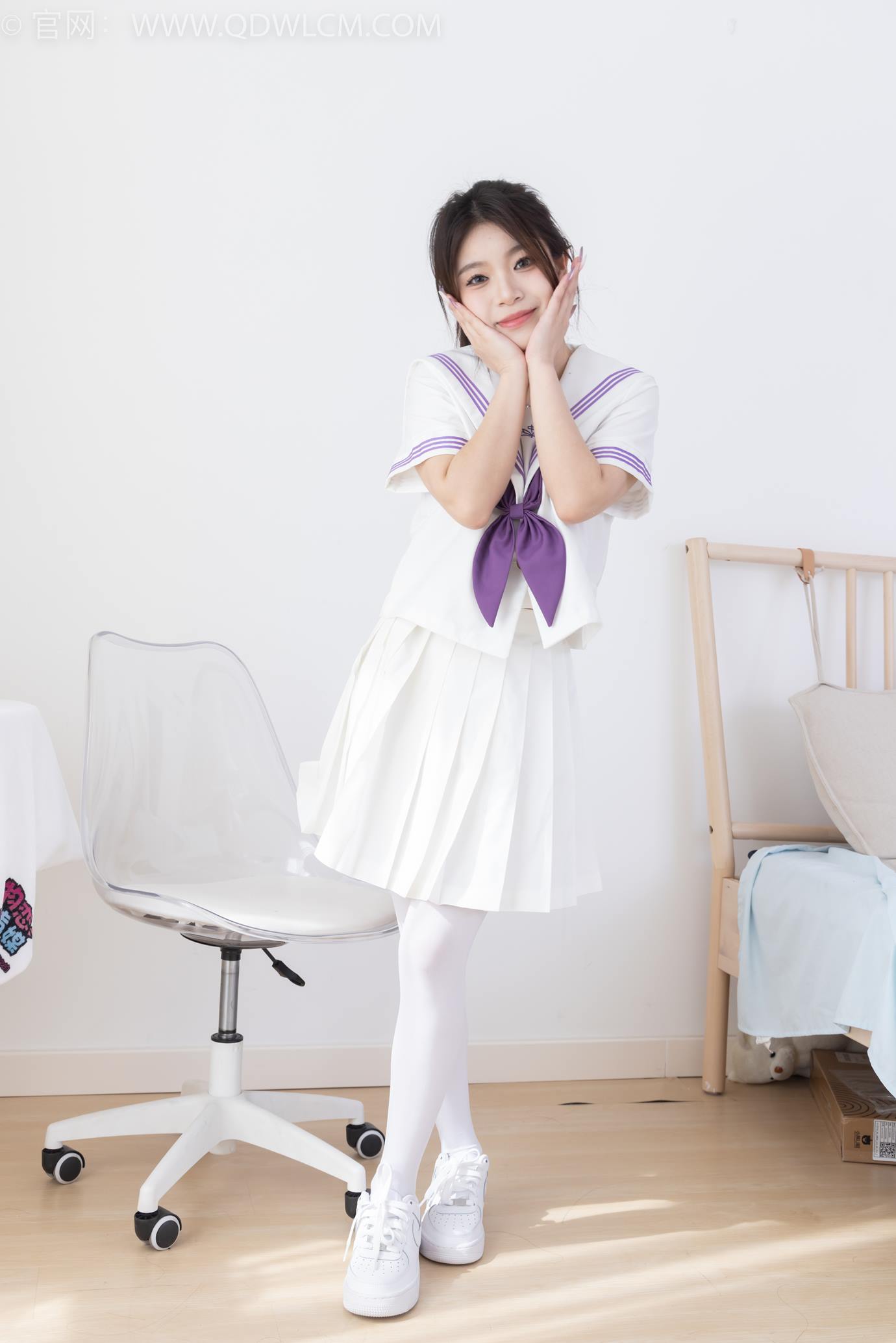 图片[13]-物恋传媒 NO.2317 闪闪-板鞋、厚白丝、jk制服[102P] – 速更版-美库