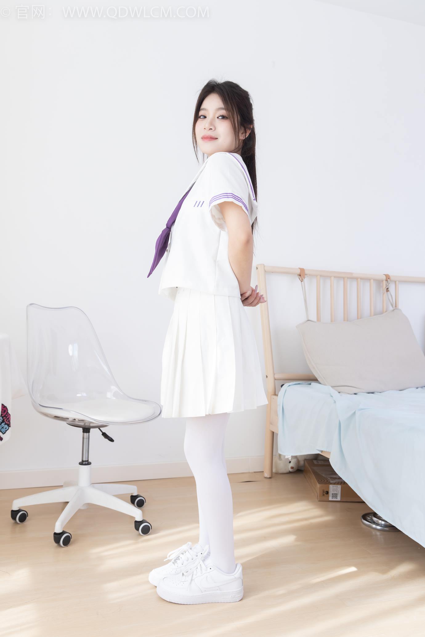 图片[32]-物恋传媒 NO.2317 闪闪-板鞋、厚白丝、jk制服[102P] – 速更版-美库