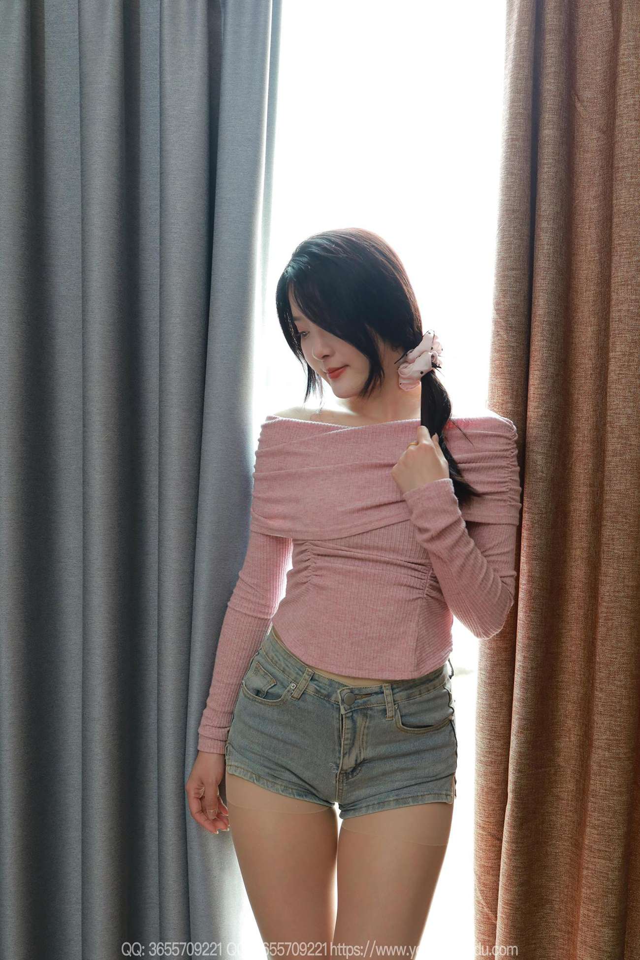 图片[74]-[IESS异思趣向] 2025.04.16 丝享家2029：婉萍《短裤肉丝》[74P] – 速更版-美库