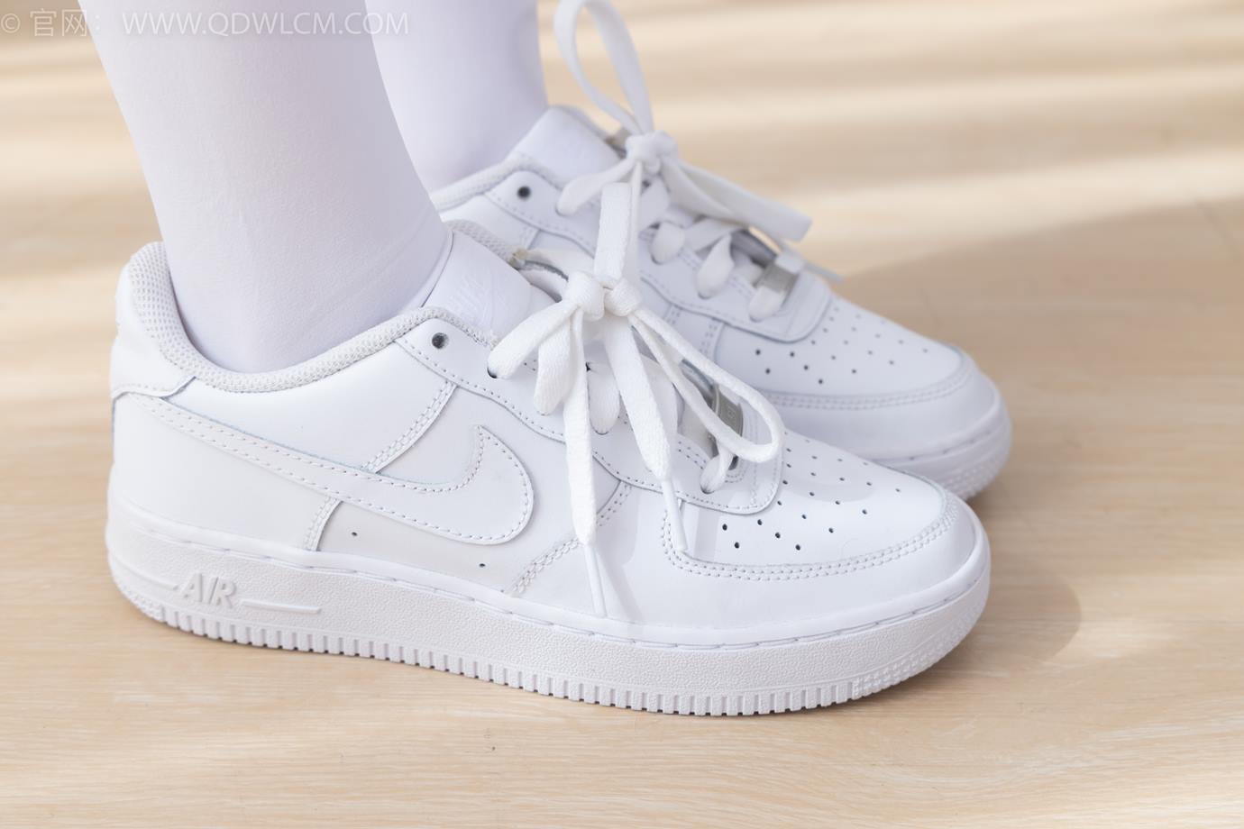 图片[63]-物恋传媒 NO.2317 闪闪-板鞋、厚白丝、jk制服[102P] – 速更版-美库