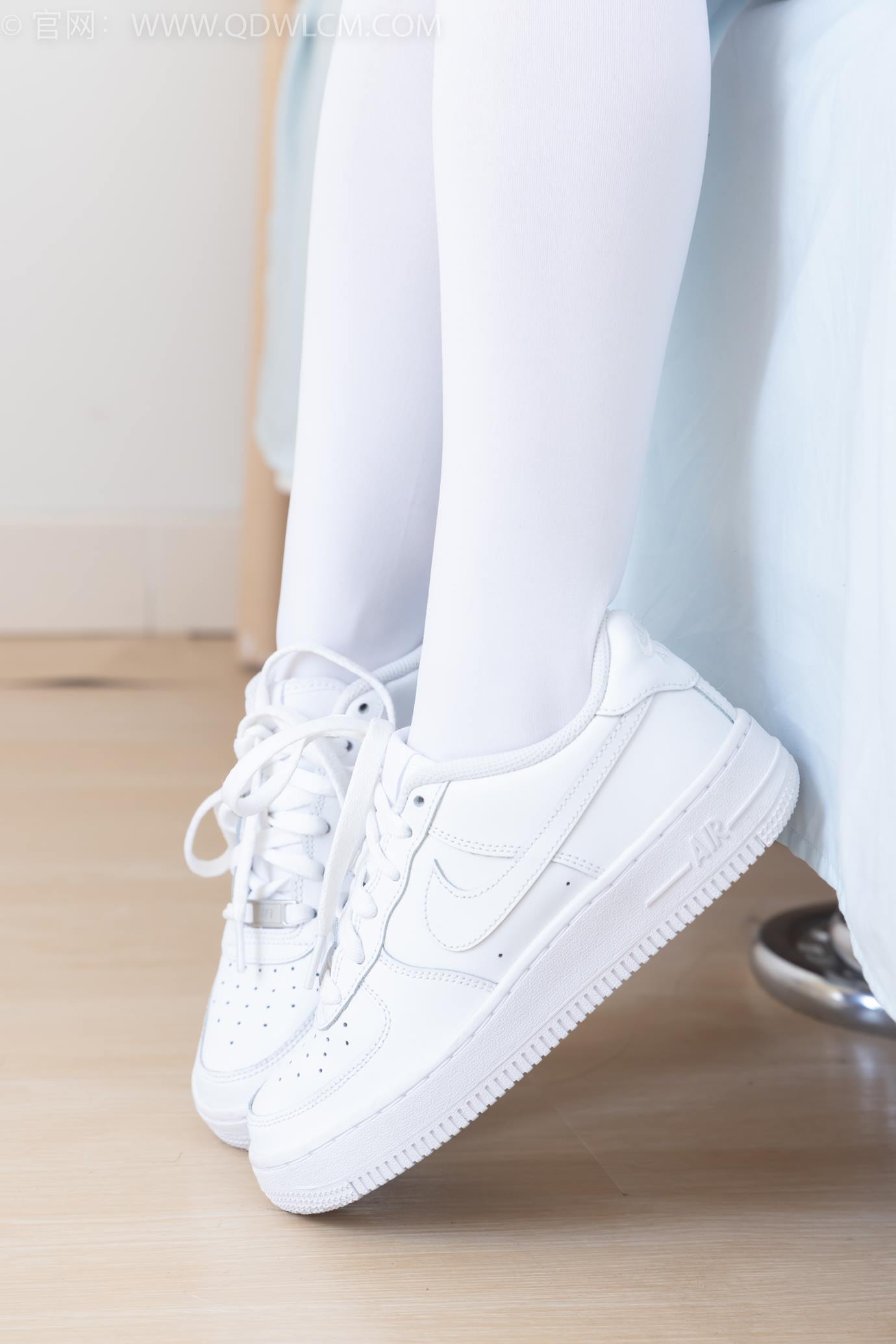 图片[100]-物恋传媒 NO.2317 闪闪-板鞋、厚白丝、jk制服[102P] – 速更版-美库