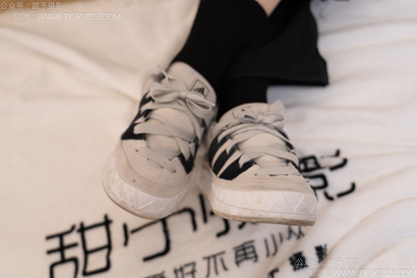 图片[10]-甜予摄影 NO.145 思思小云-板鞋、白棉袜、薄肉丝[107P] – 速更版-美库