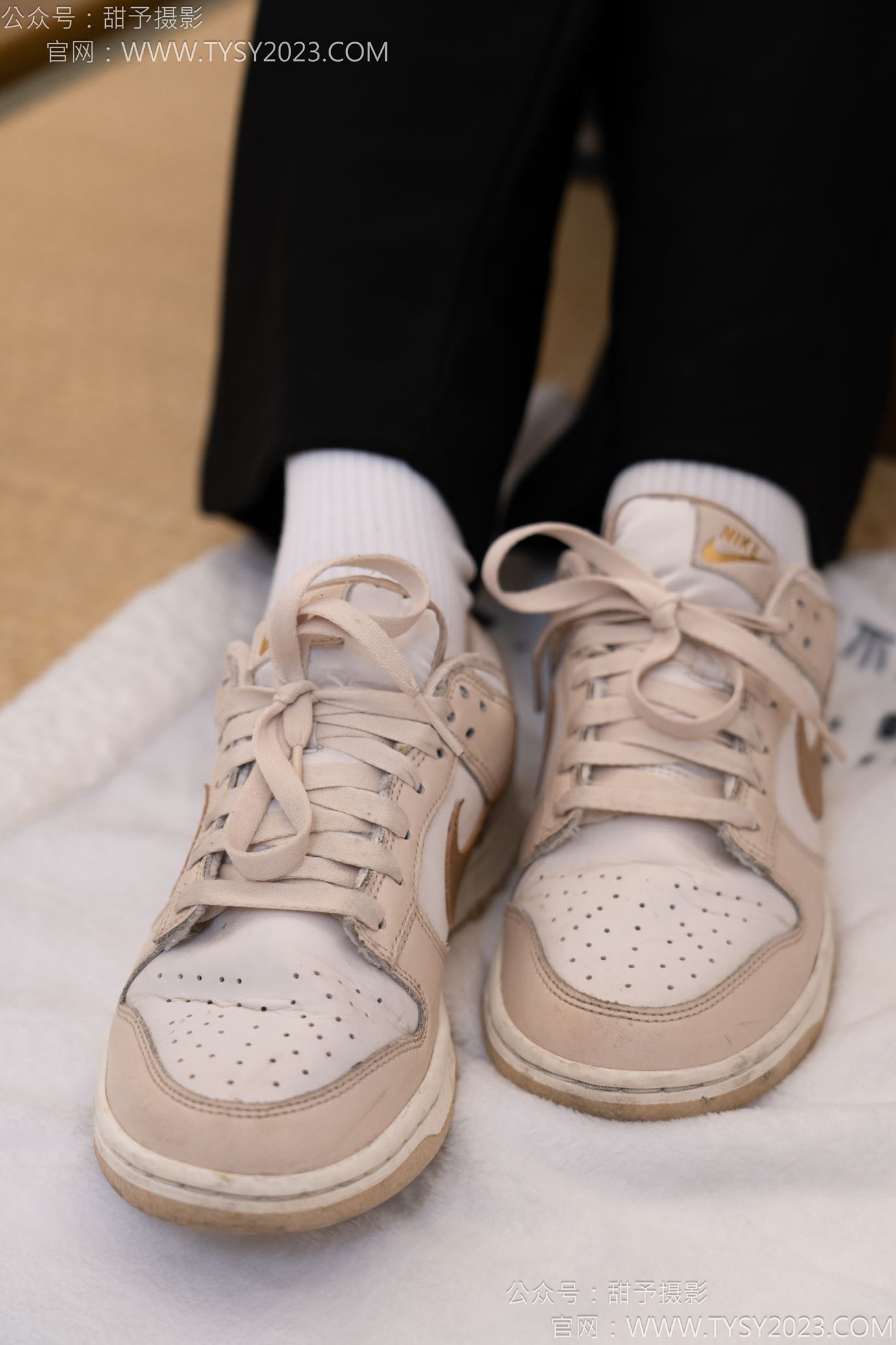 图片[13]-甜予摄影 NO.145 思思小云-板鞋、白棉袜、薄肉丝[107P] – 速更版-美库