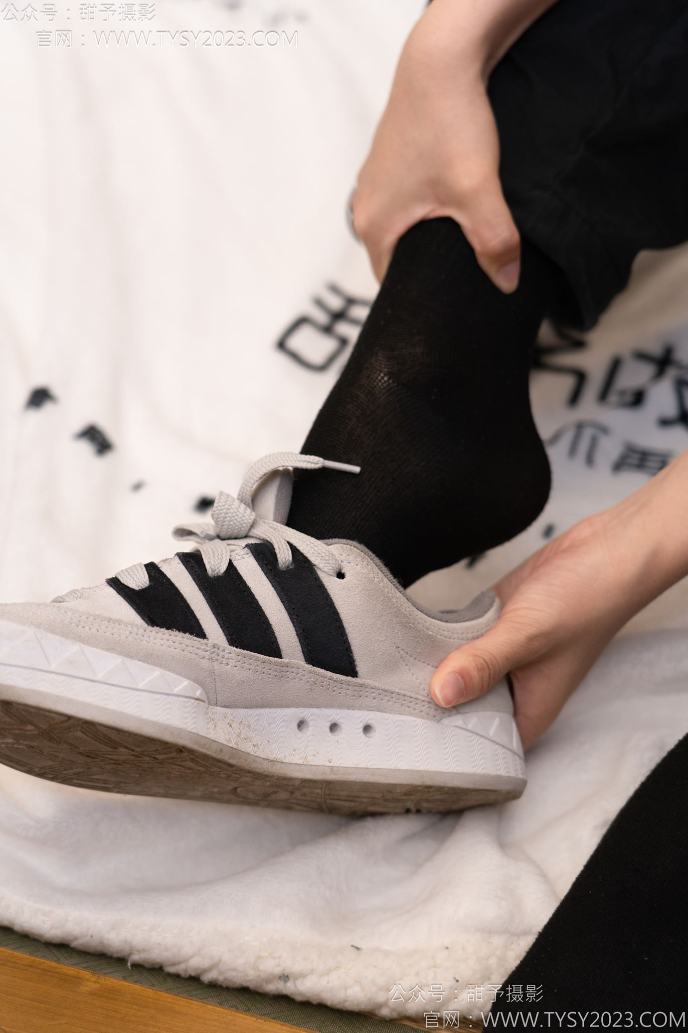 图片[27]-甜予摄影 NO.145 思思小云-板鞋、白棉袜、薄肉丝[107P] – 速更版-美库