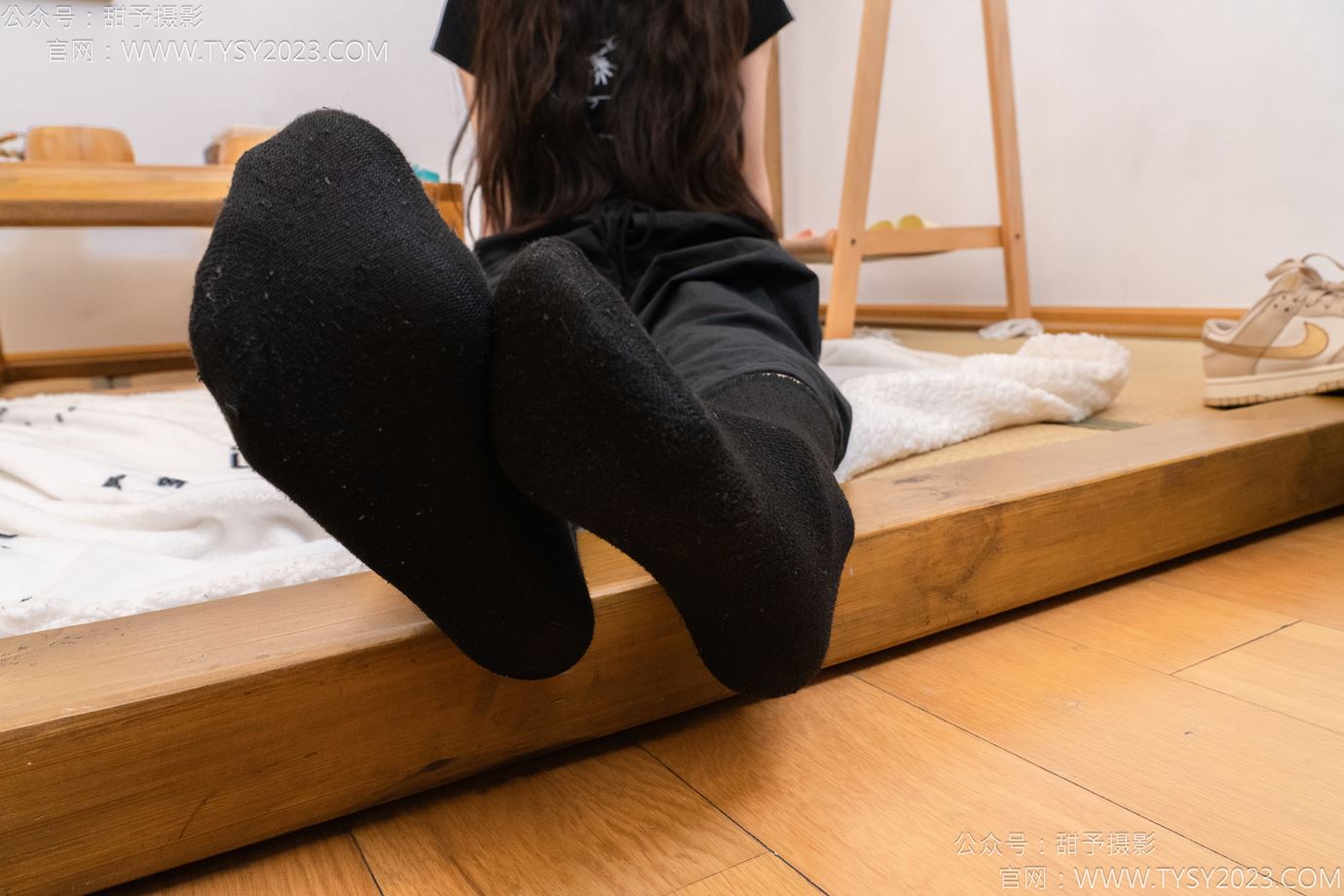 图片[50]-甜予摄影 NO.145 思思小云-板鞋、白棉袜、薄肉丝[107P] – 速更版-美库